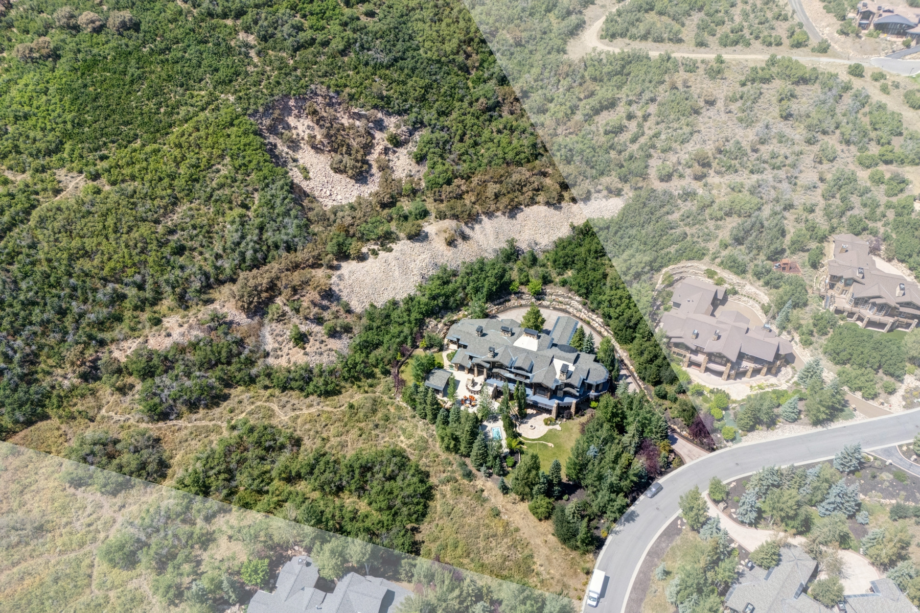 PARK MEADOWS - Residential