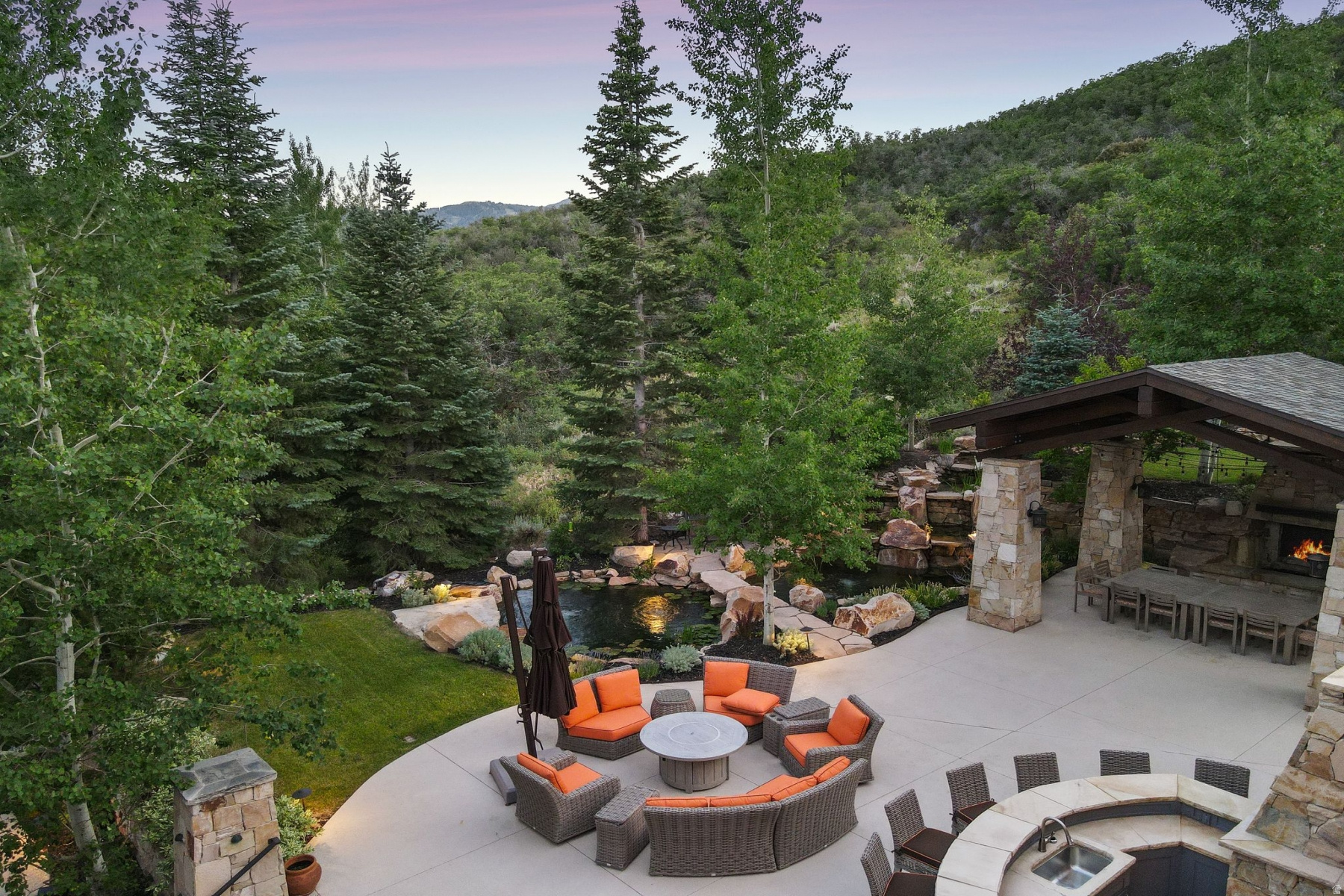 PARK MEADOWS - Residential