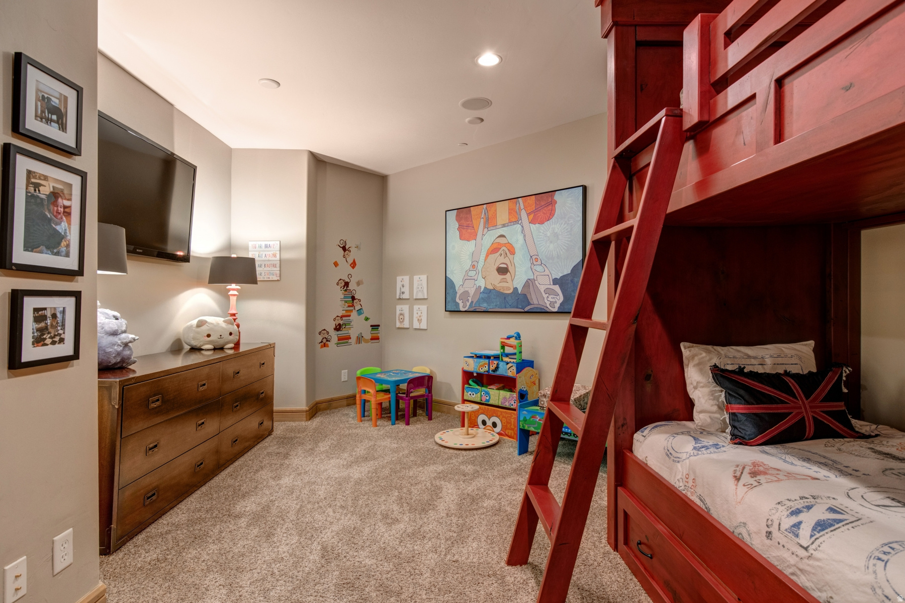 PARK MEADOWS - Residential