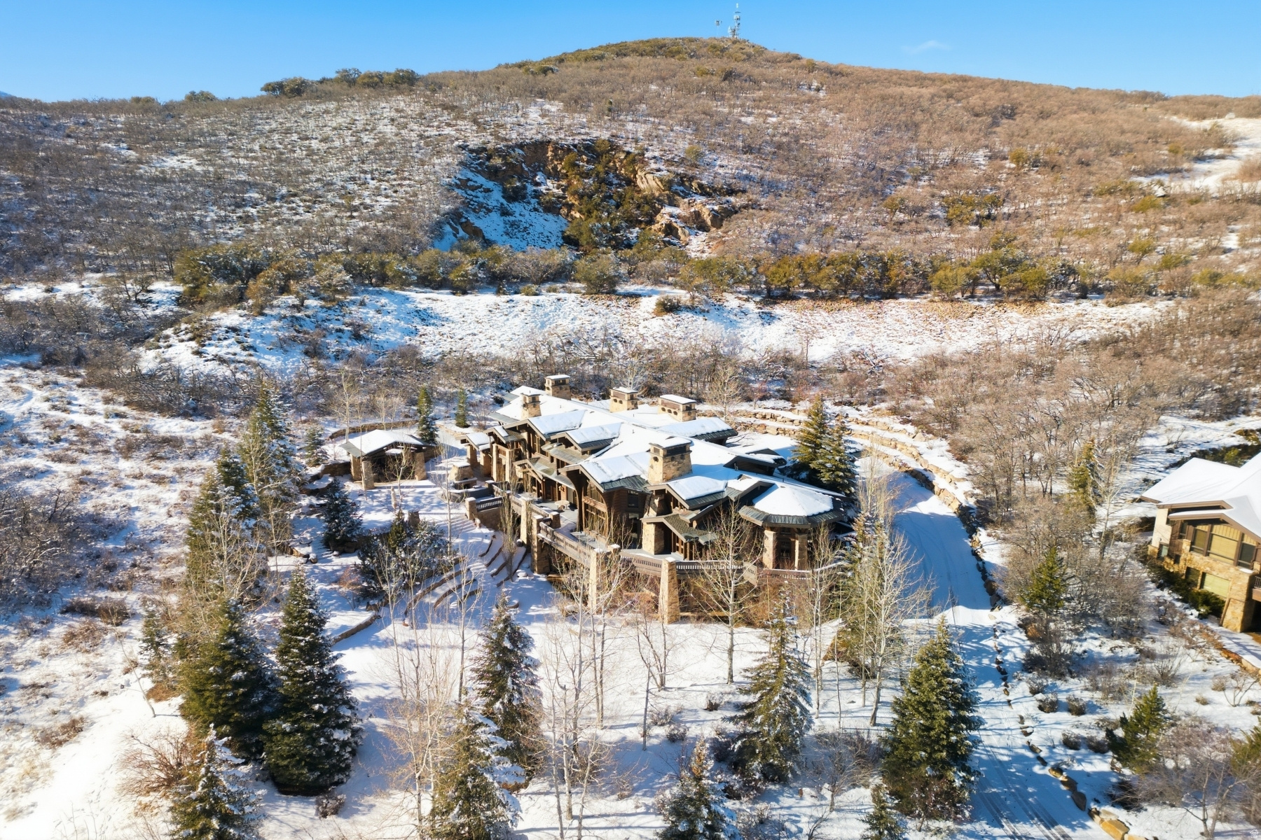 PARK MEADOWS - Residential