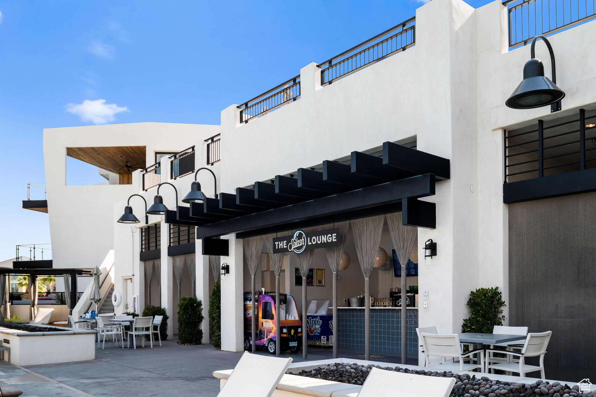COVE CONDOMINIUMS A - Residential