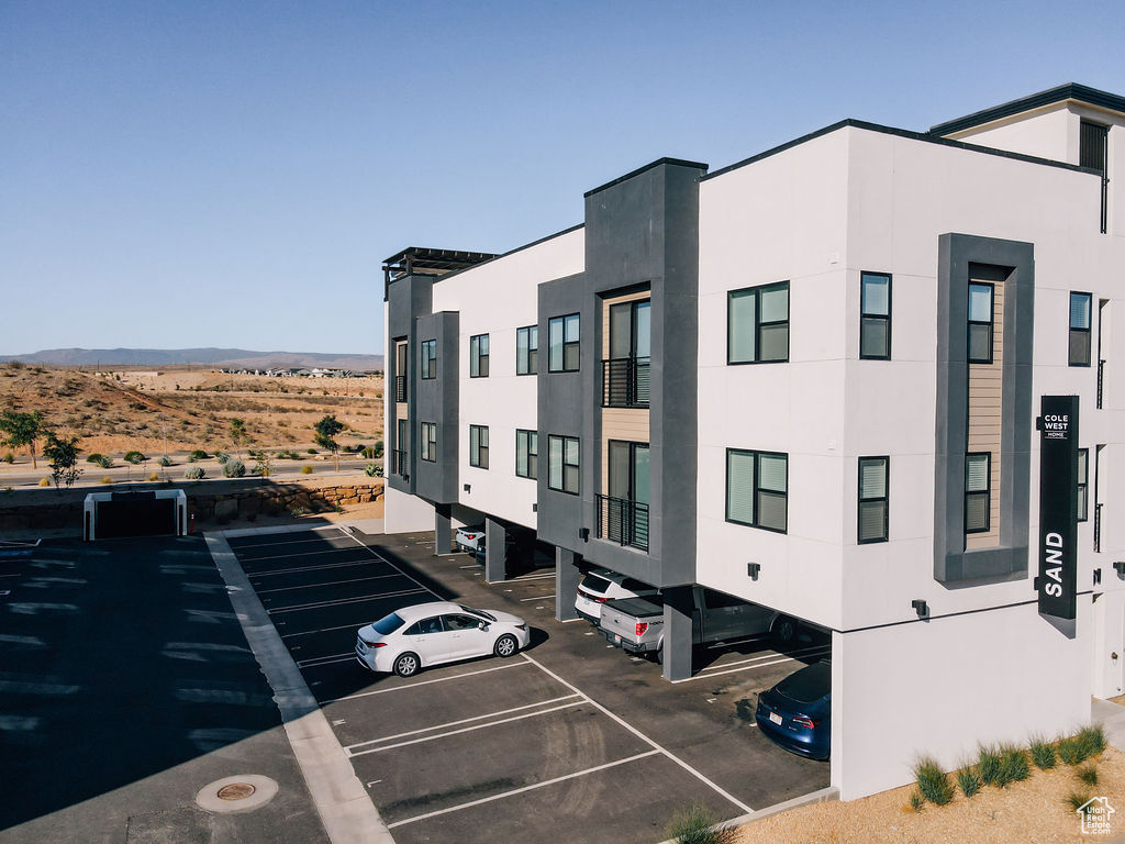 COVE CONDOMINIUMS A - Residential
