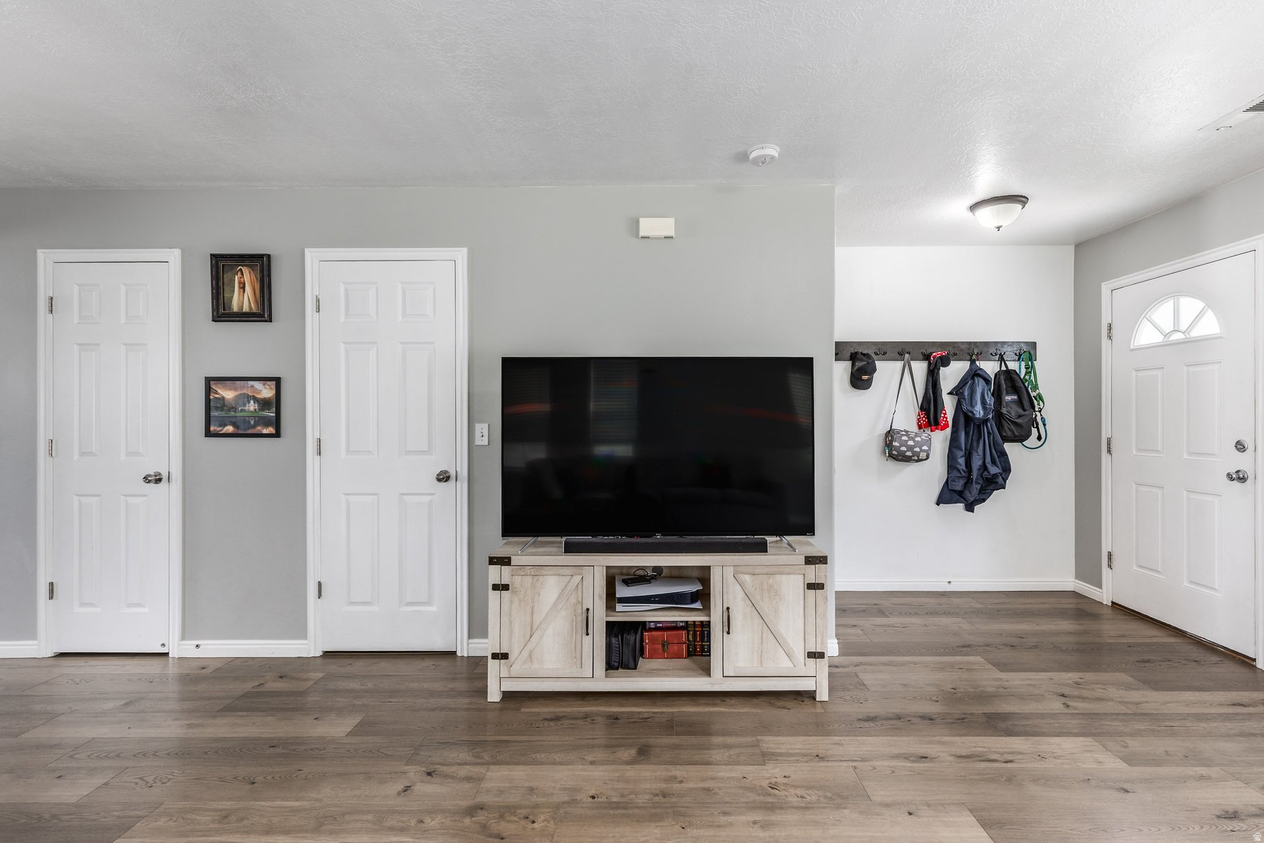 TOWNHOMES AT CAMELOT VILLAGE - Residential