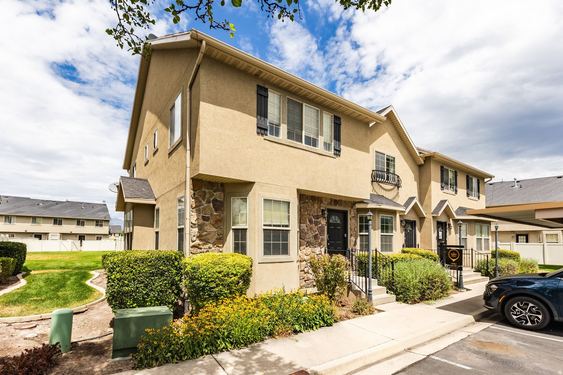 TOWNHOMES AT CAMELOT VILLAGE - Residential