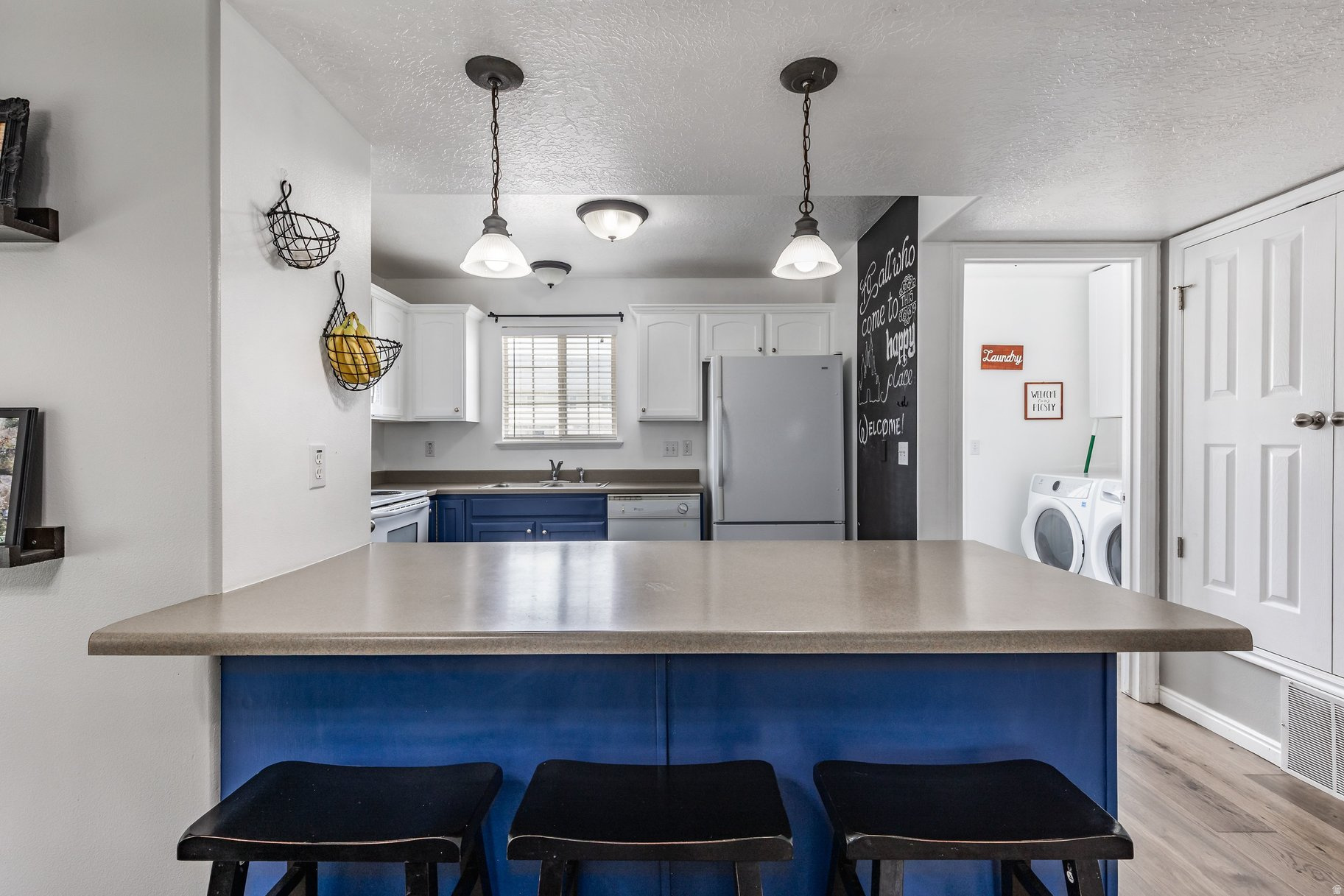 TOWNHOMES AT CAMELOT VILLAGE - Residential
