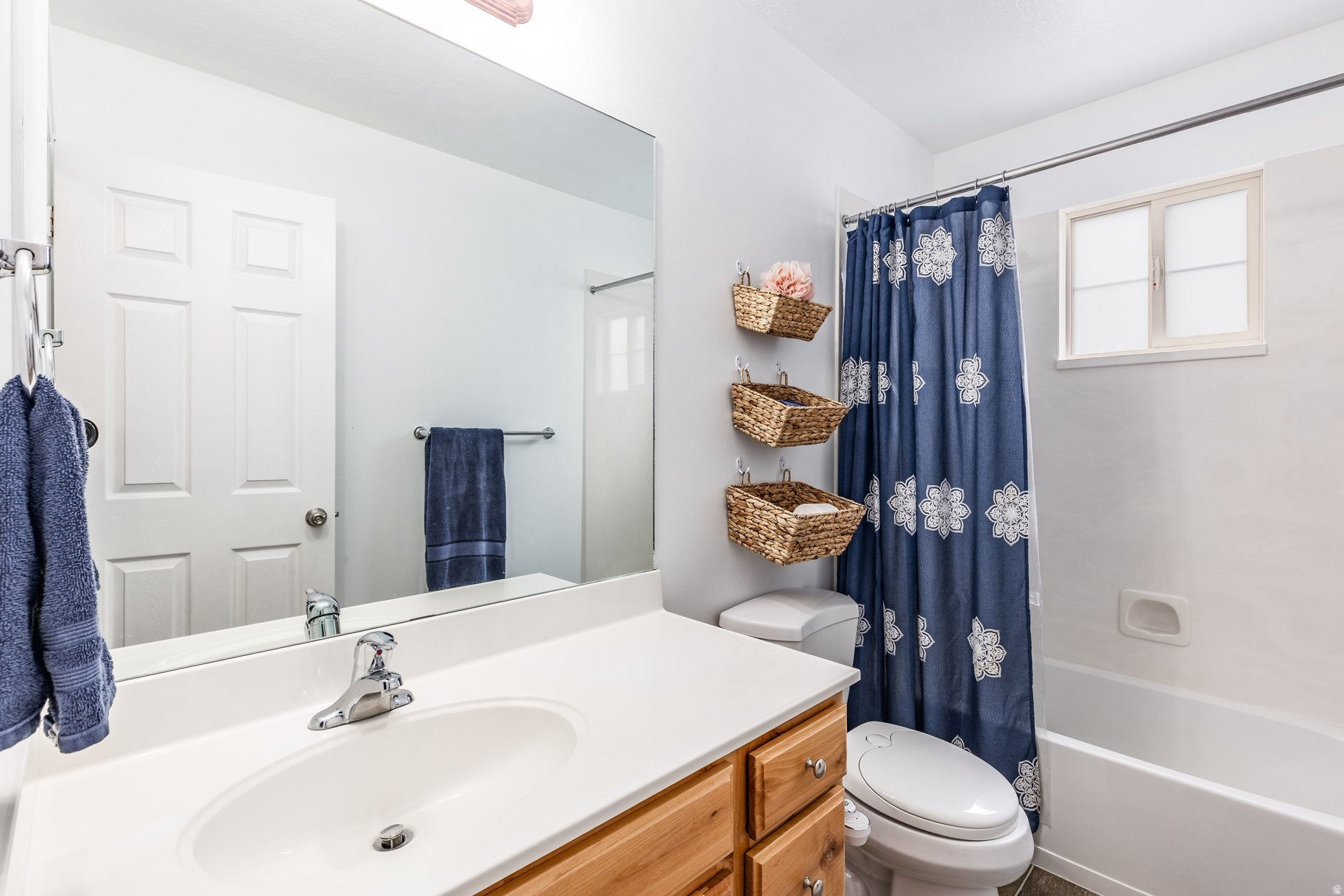 TOWNHOMES AT CAMELOT VILLAGE - Residential