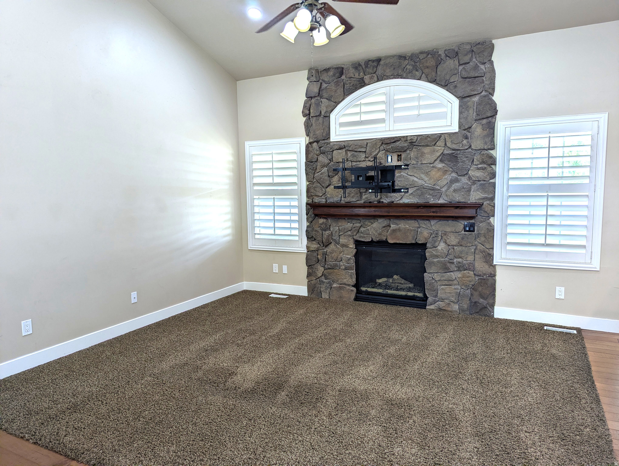 LONE PEAK MEADOWS - Residential