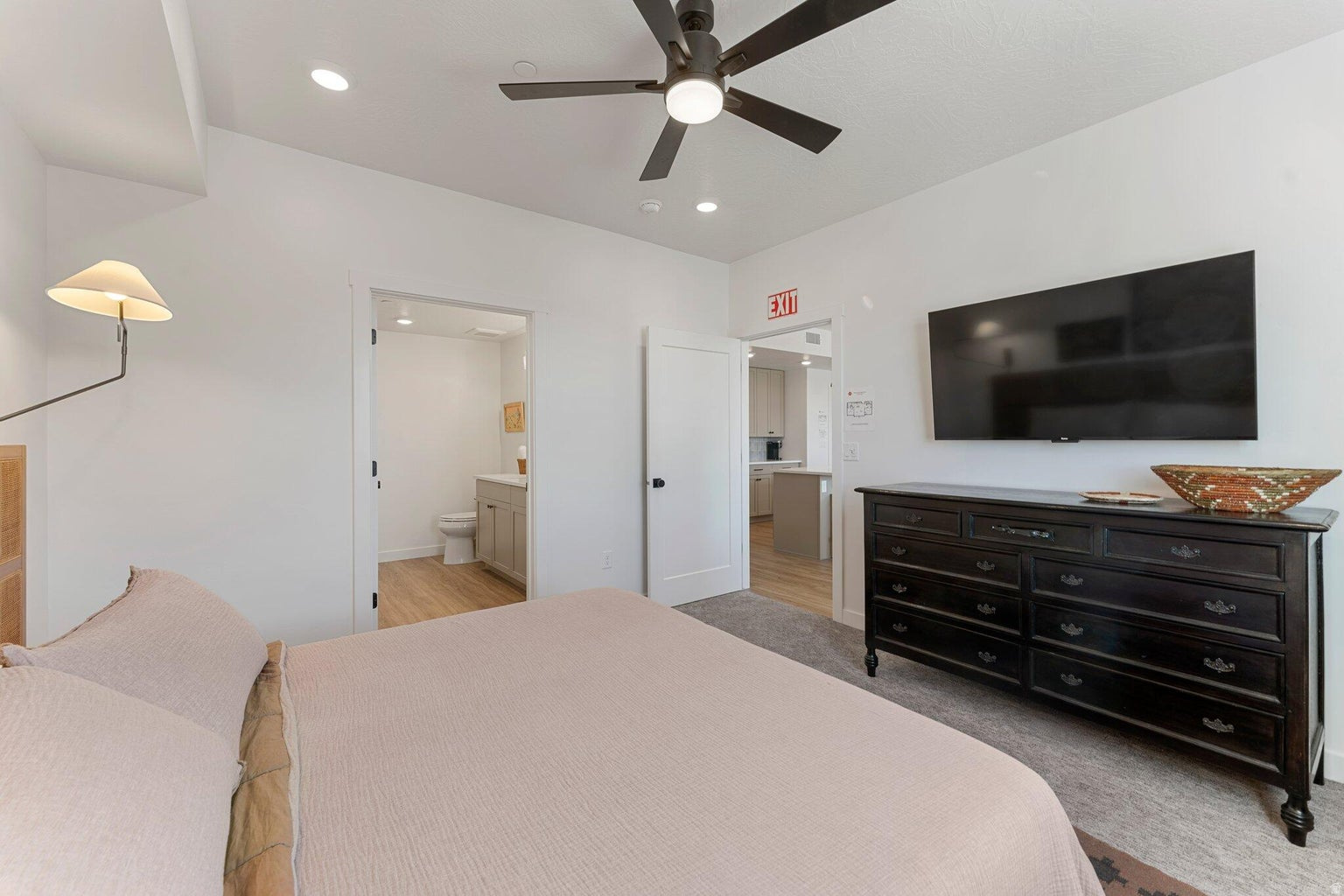 CORAL SPRINGS CONDOMINIUMS - Residential