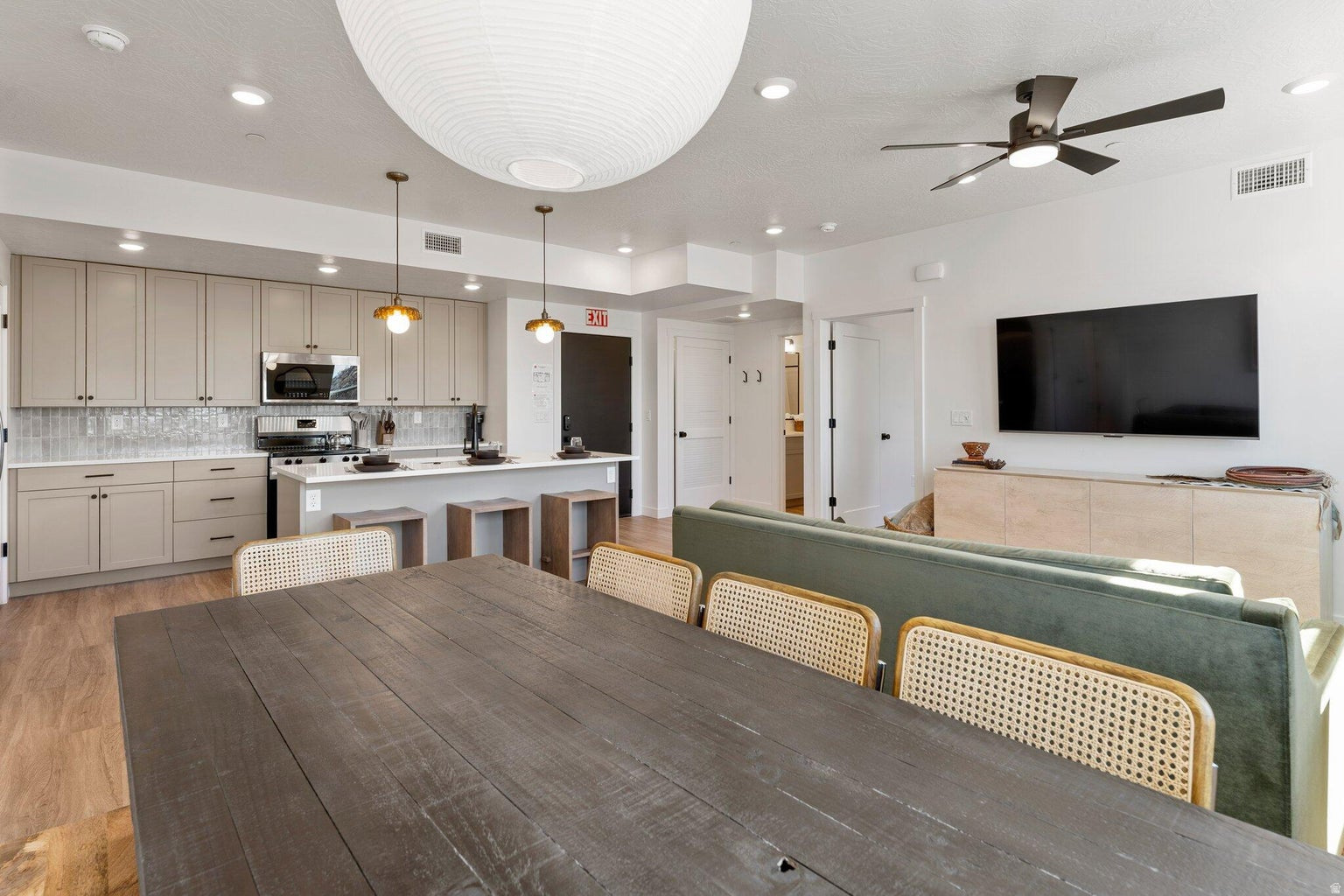 CORAL SPRINGS CONDOMINIUMS - Residential