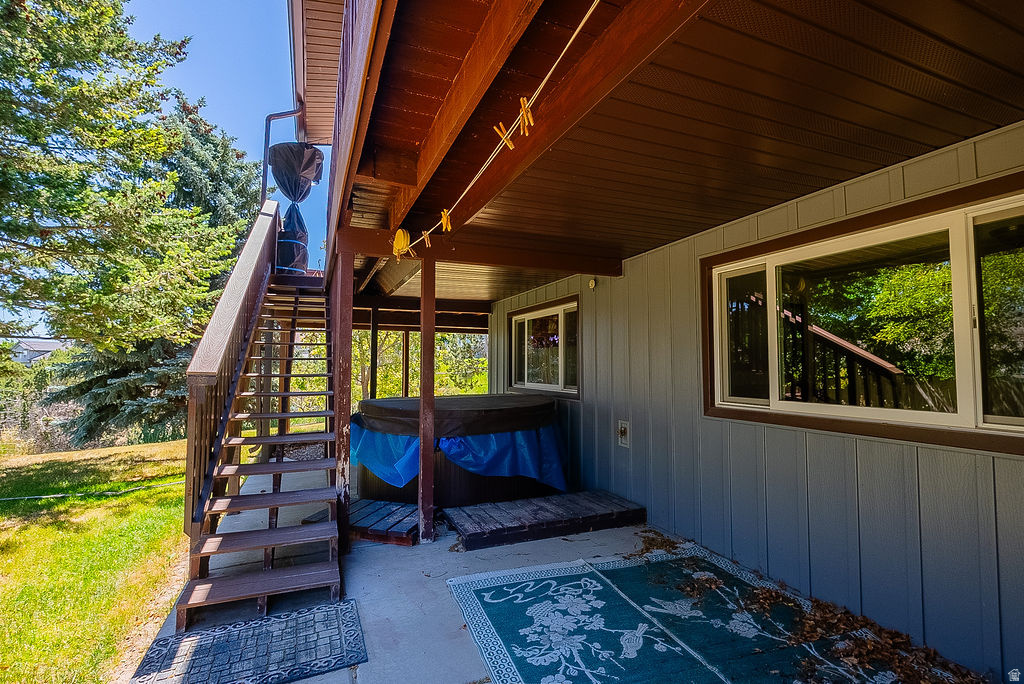 MOUNTAIN SHADOWS - Residential