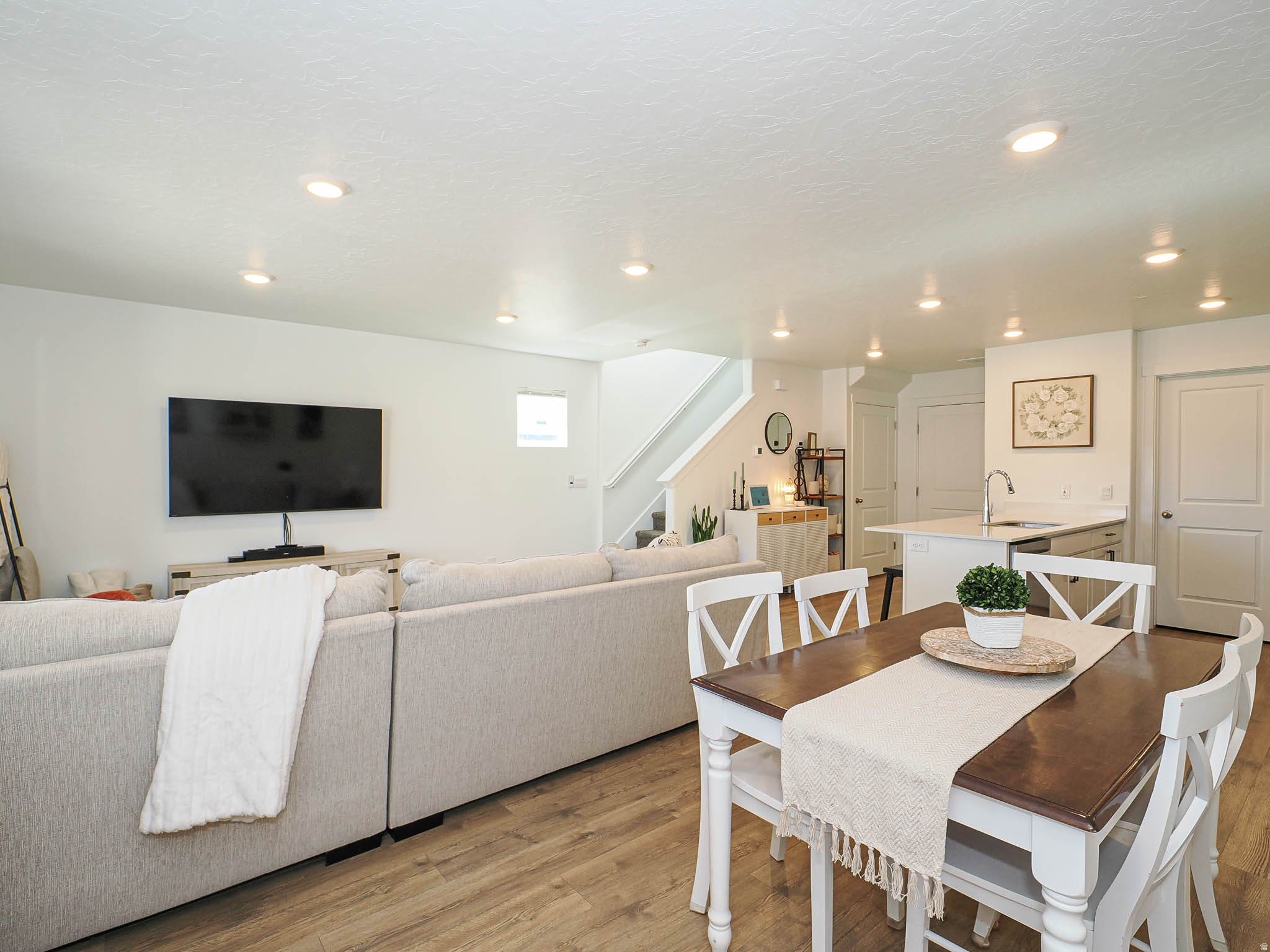 NORTHSHORE - Residential