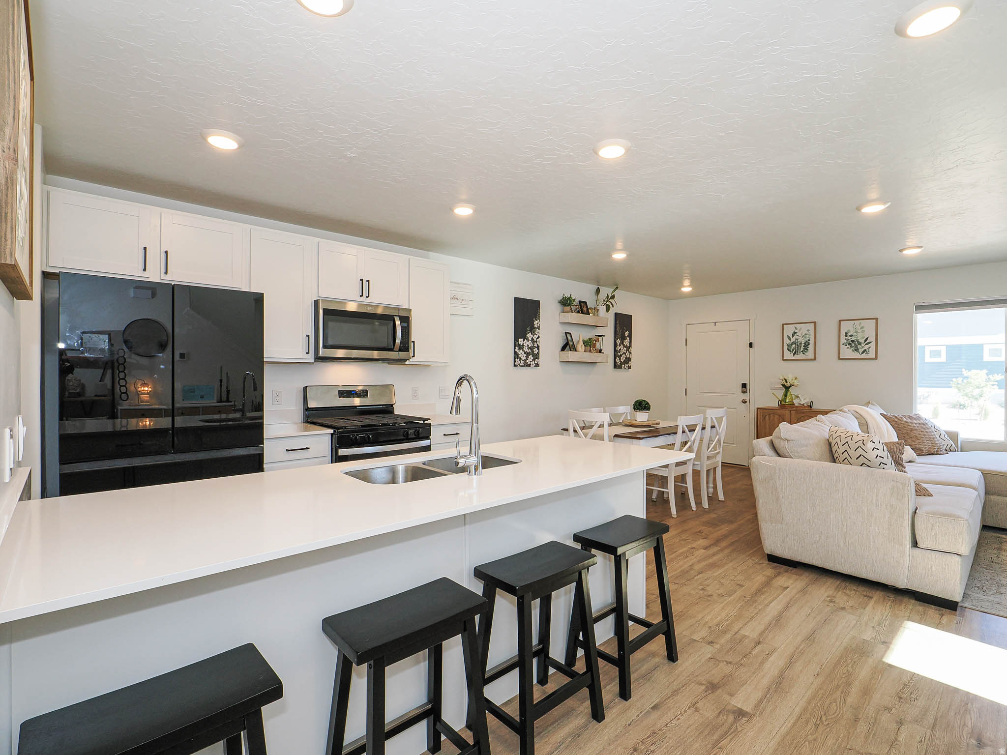 NORTHSHORE - Residential
