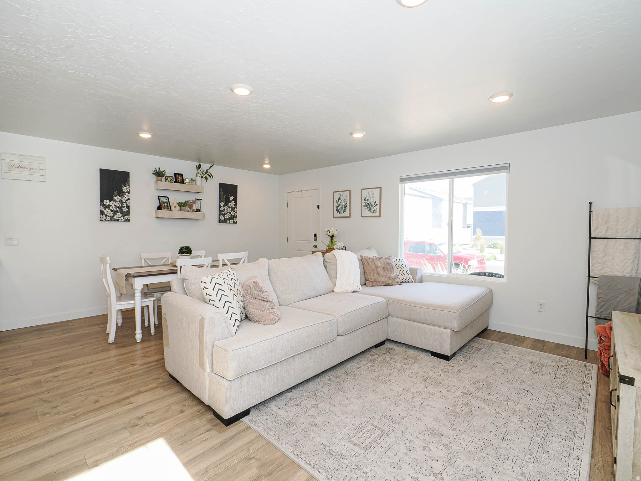 NORTHSHORE - Residential