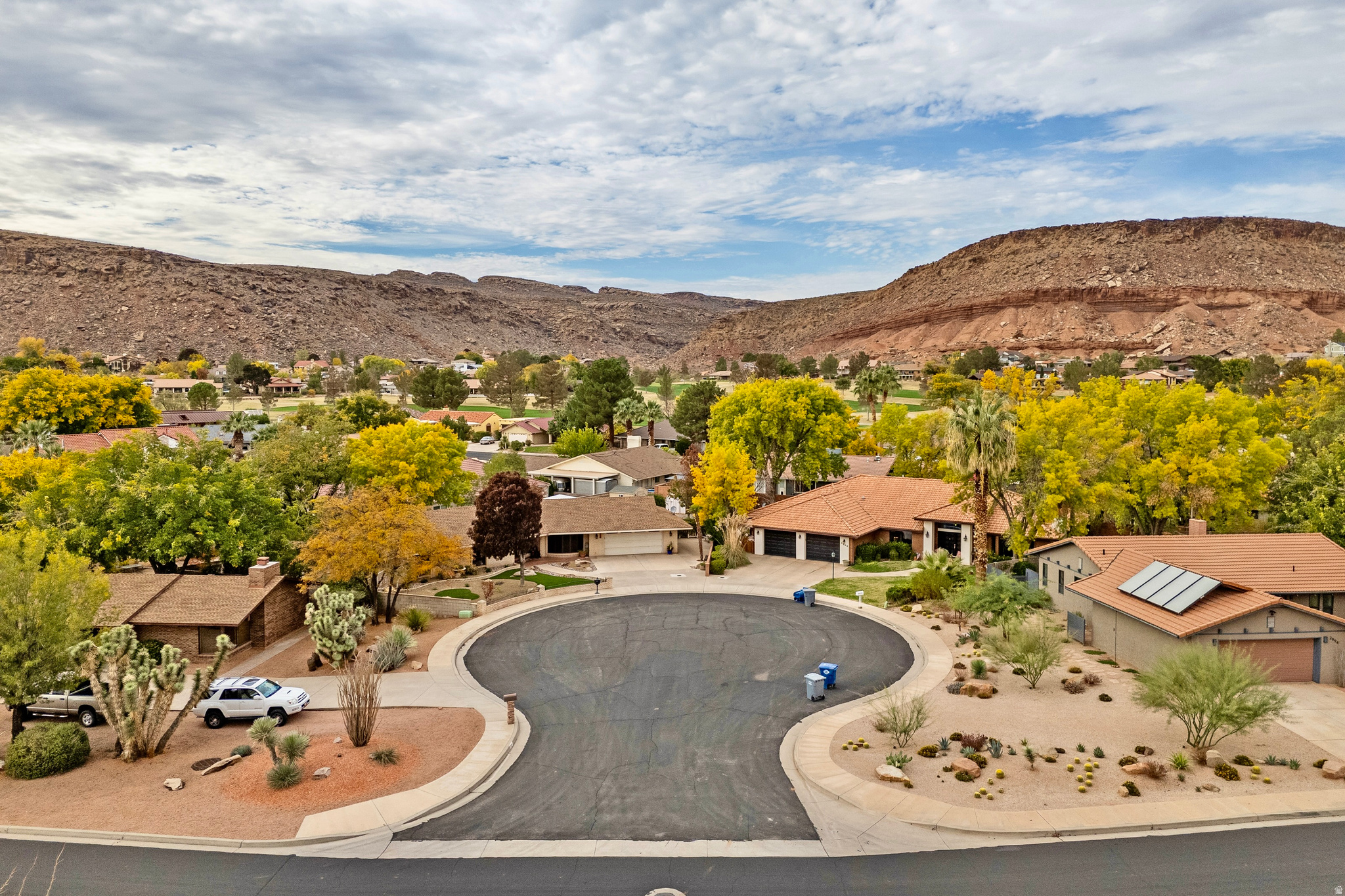 BLOOMINGTON COUNTRY CLUB 1 AMD & EXT - Residential