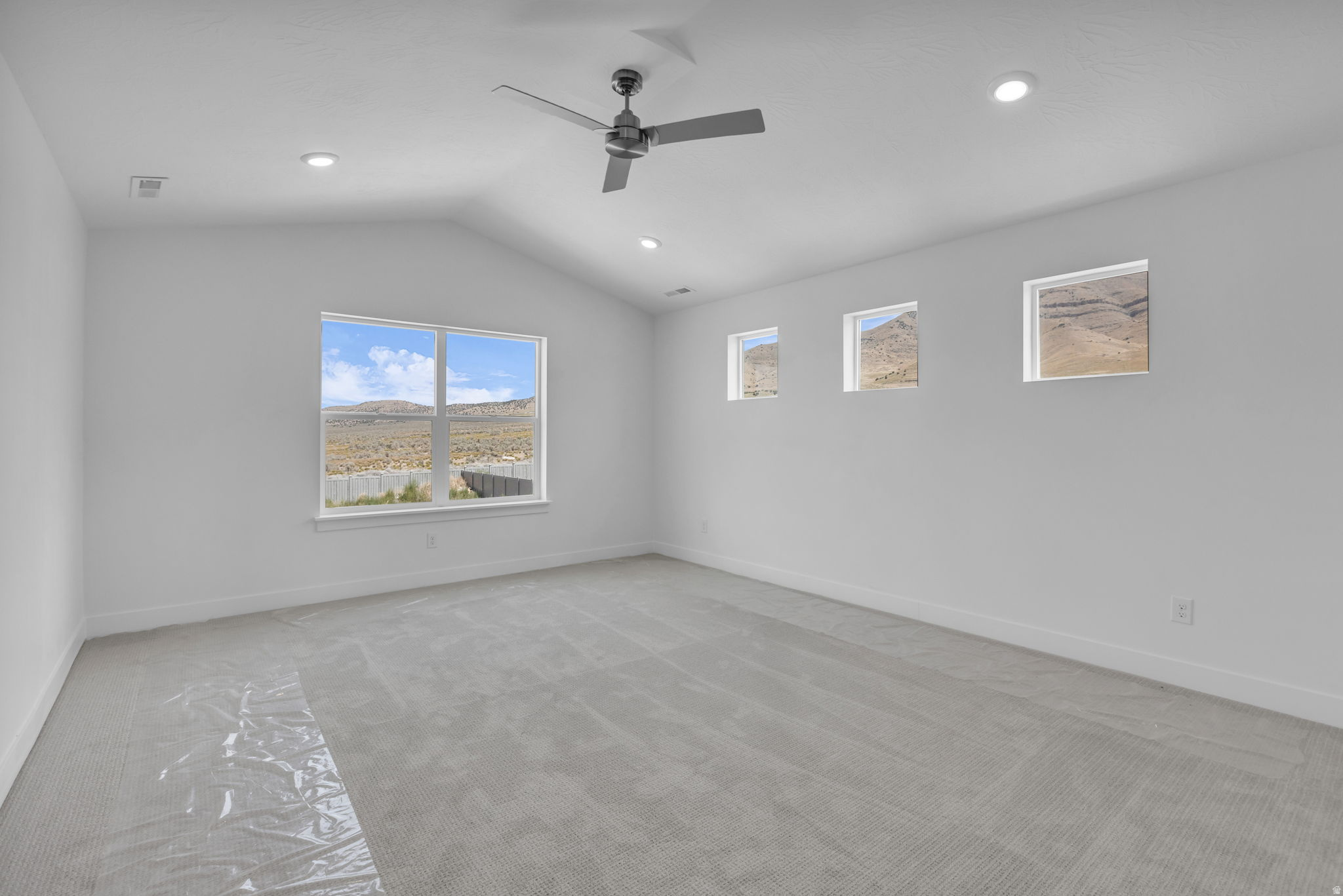 SCARLET RIDGE - Residential