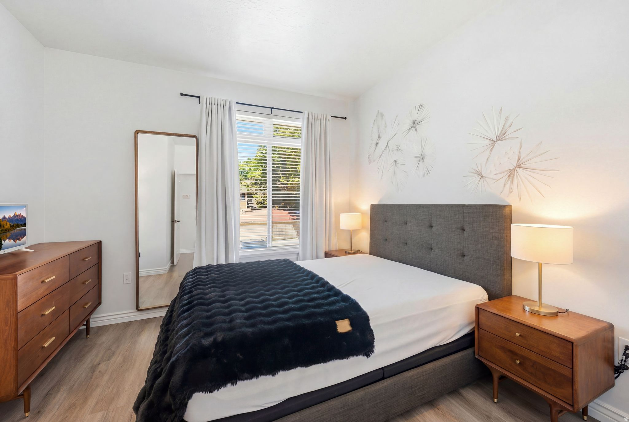 838 EAST SOUTH TEMPLE CONDOMINIUM - Residential