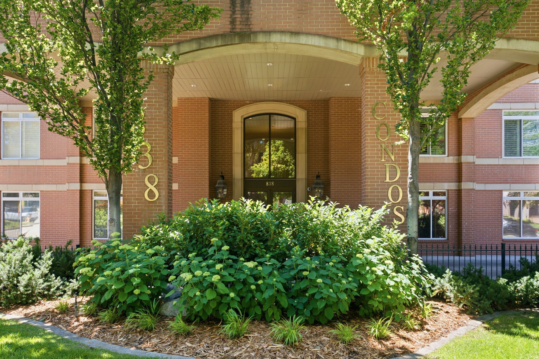 838 EAST SOUTH TEMPLE CONDOMINIUM - Residential