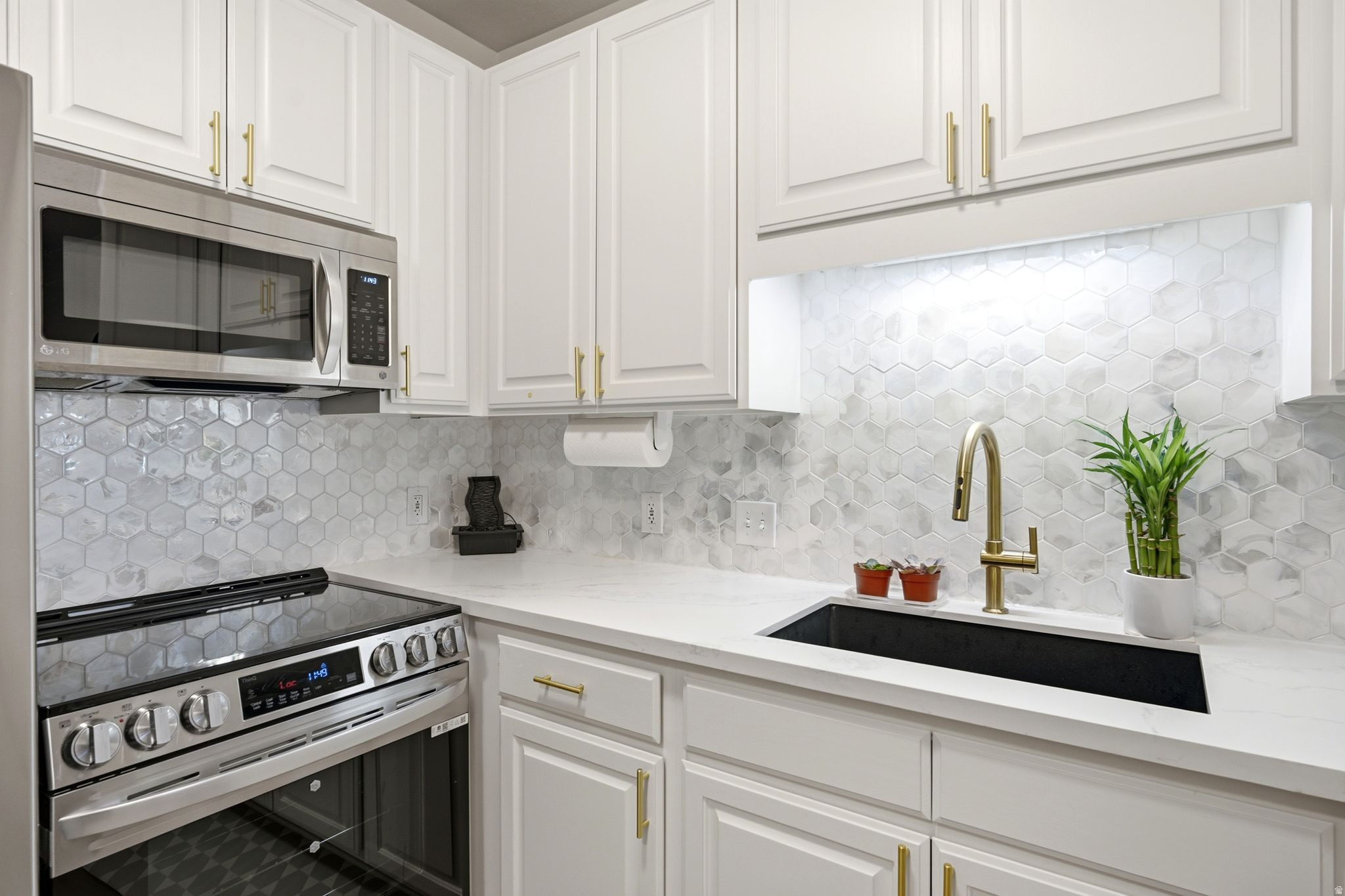 838 EAST SOUTH TEMPLE CONDOMINIUM - Residential