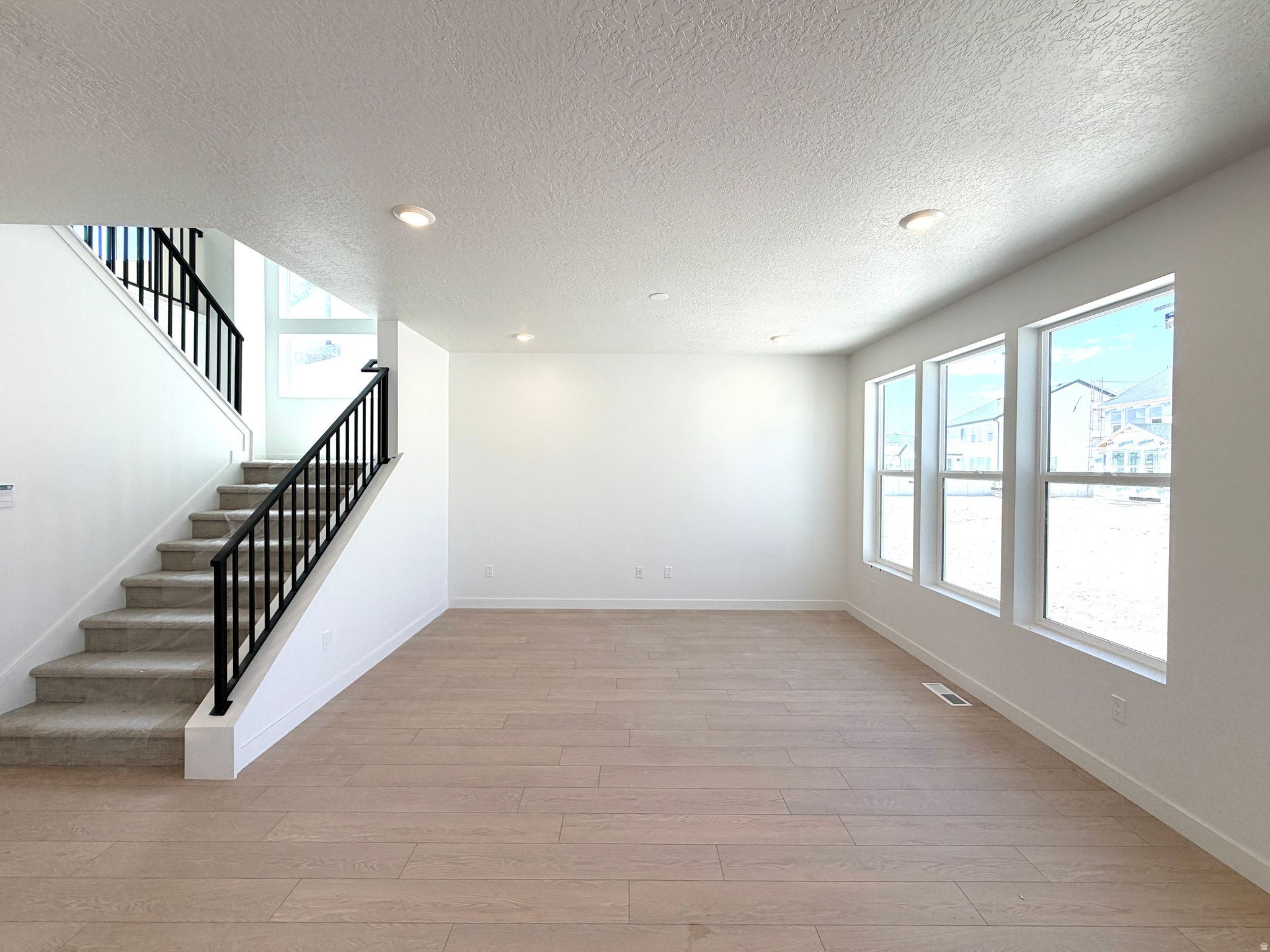 FIREFLY - Residential