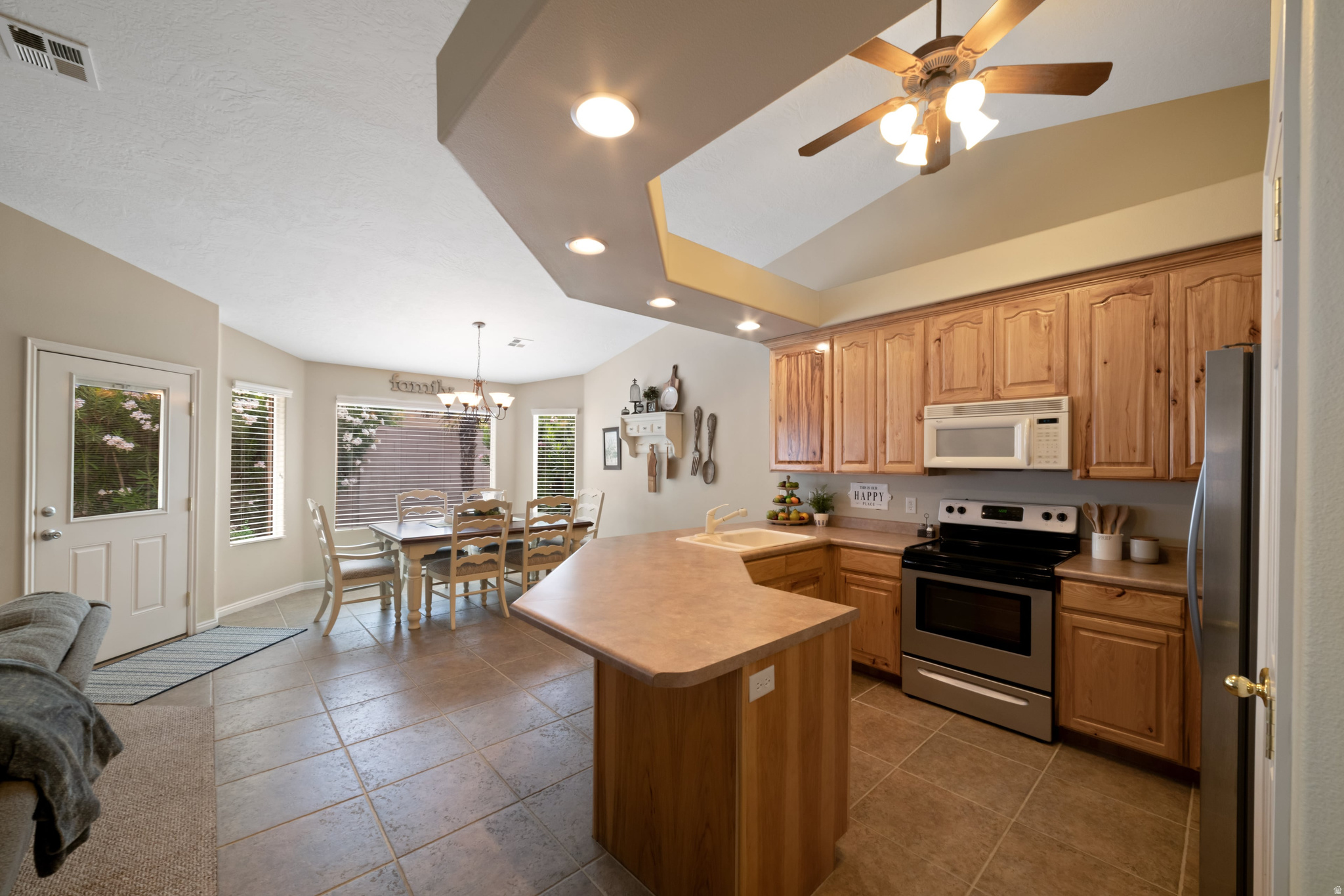 SILVERCREEK TH 2 AMD - Residential