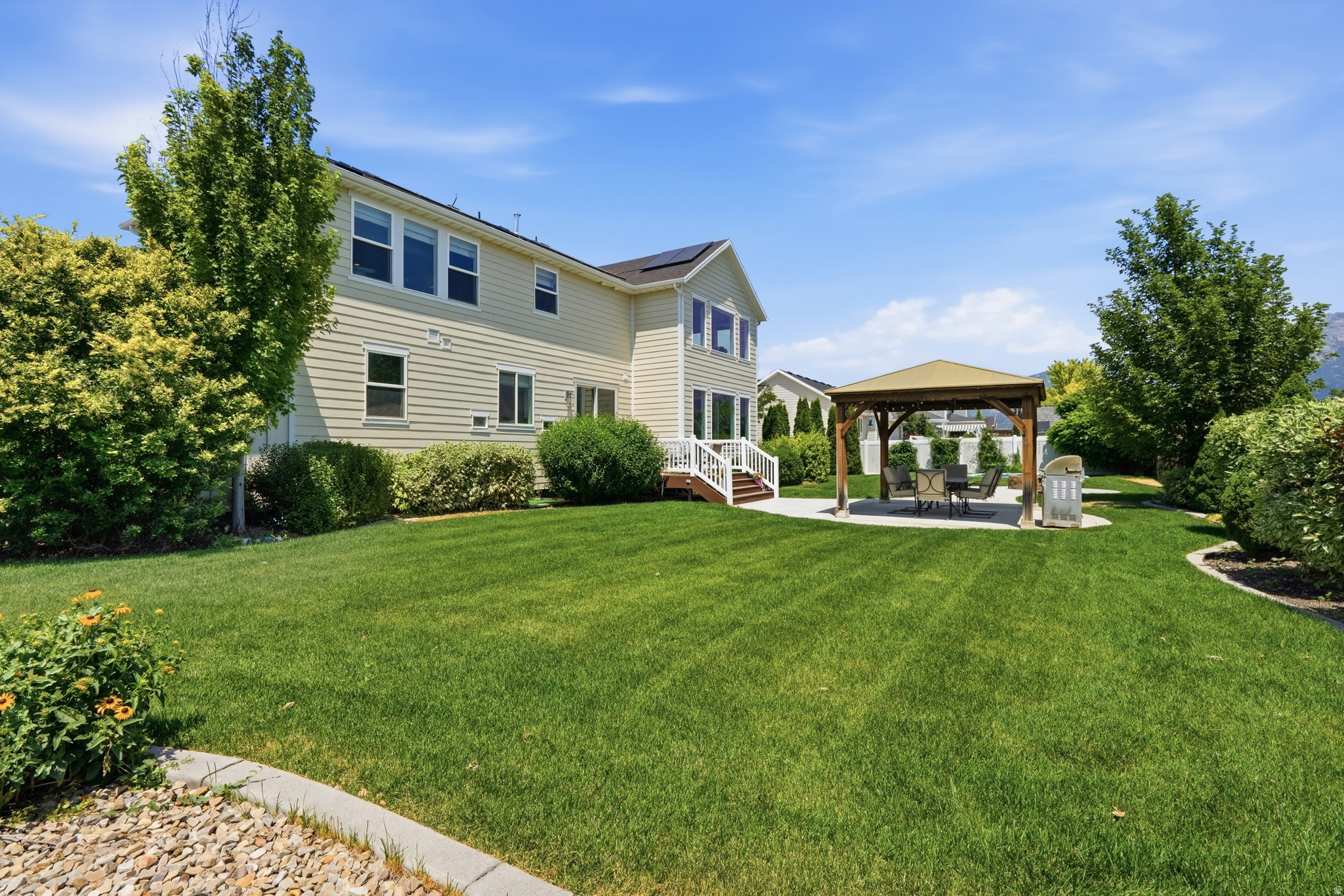 RIDGE - Residential
