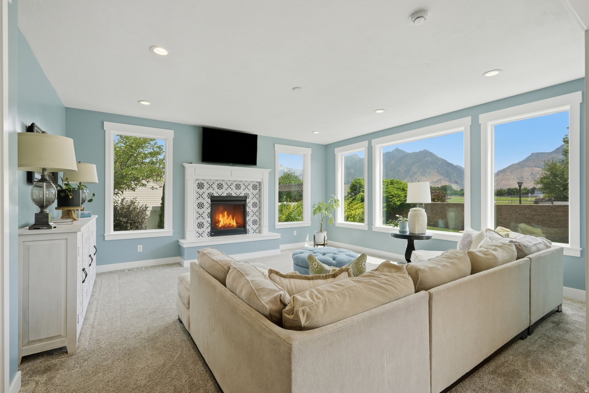 RIDGE - Residential