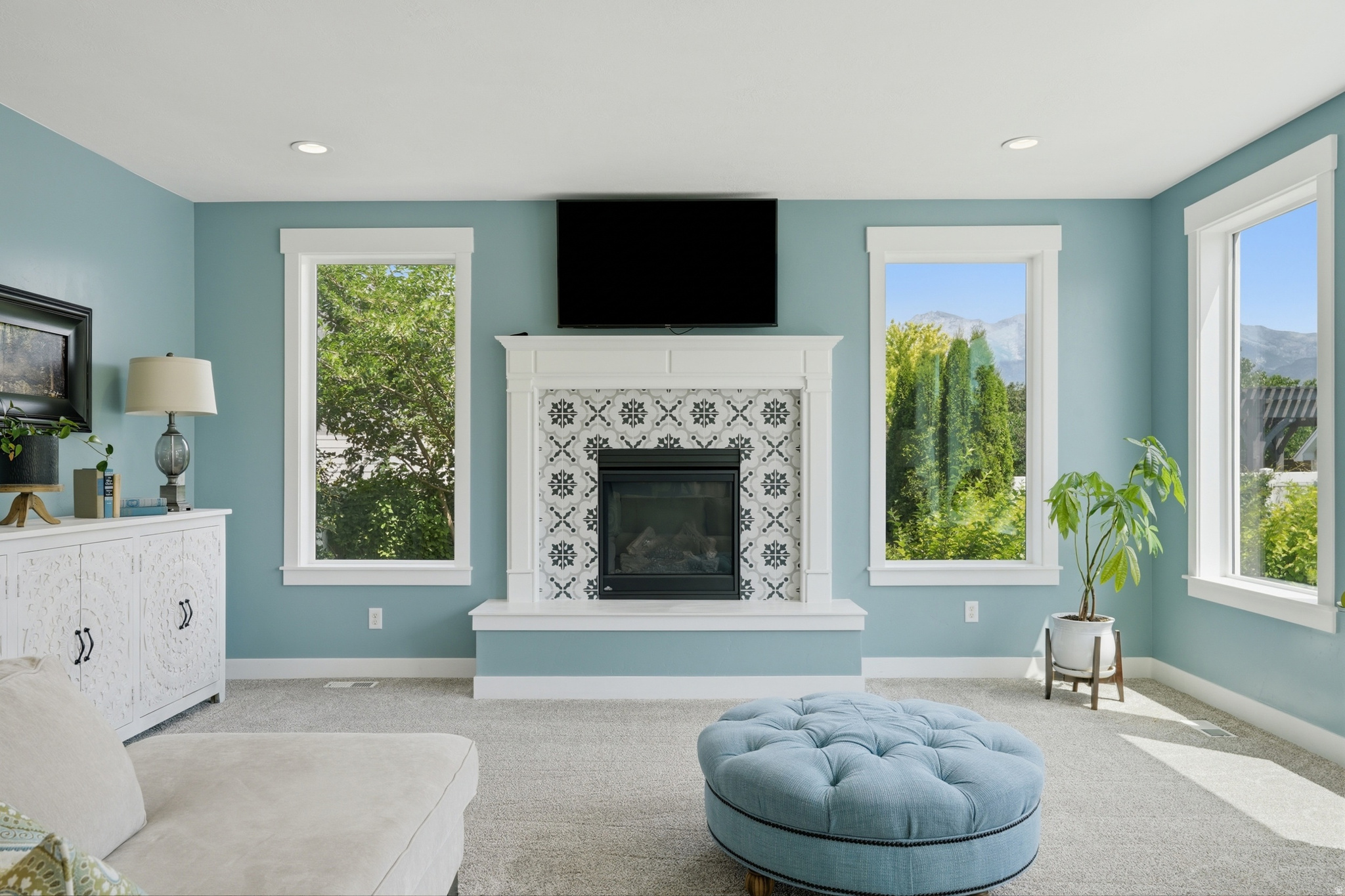 RIDGE - Residential