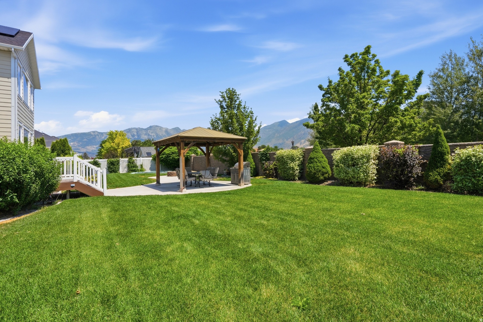 RIDGE - Residential