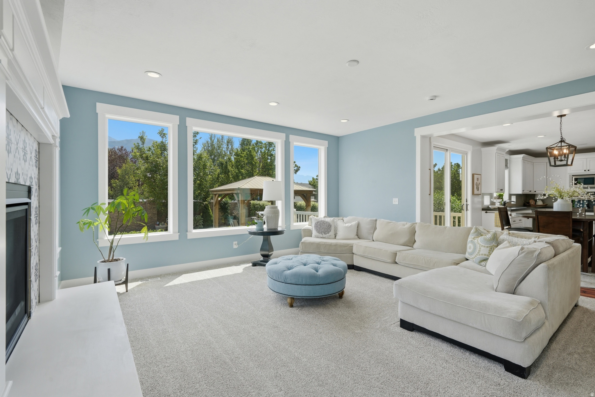 RIDGE - Residential