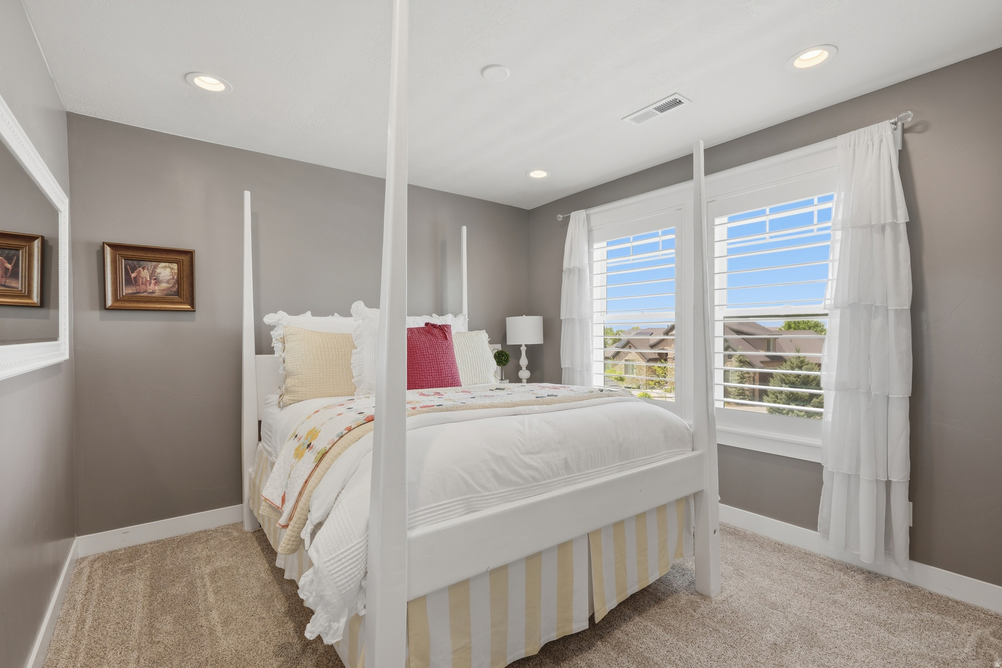 RIDGE - Residential