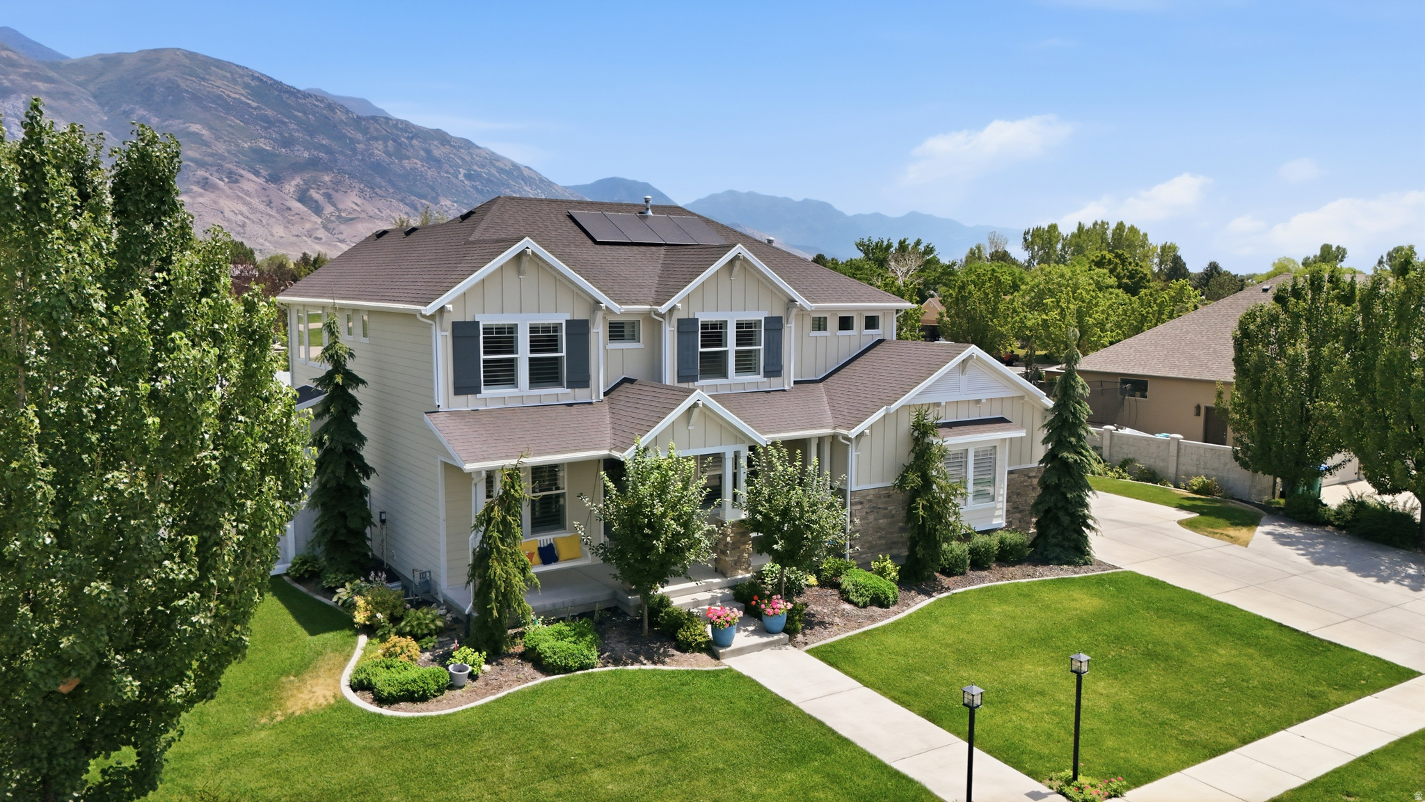 RIDGE - Residential