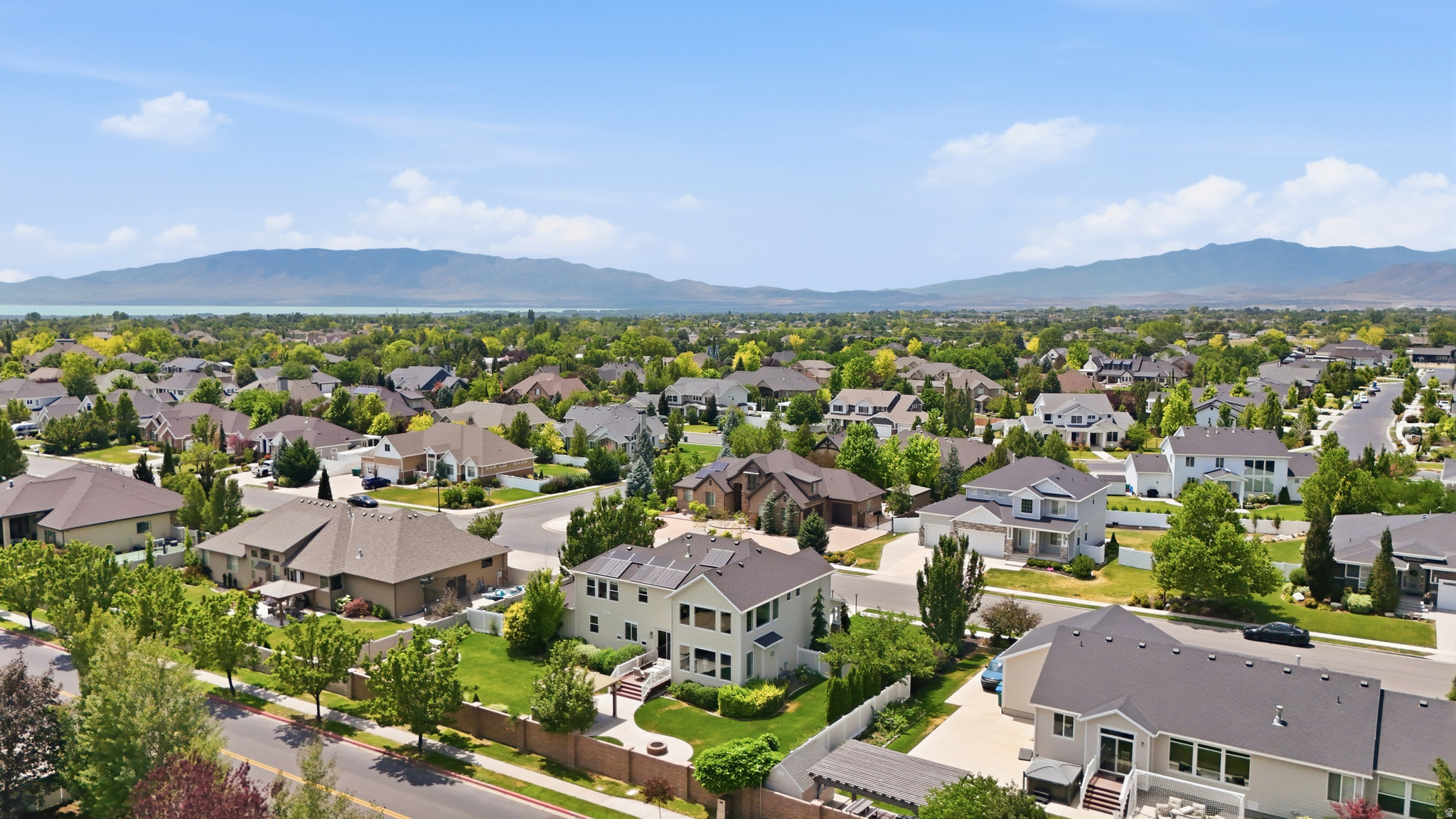 RIDGE - Residential