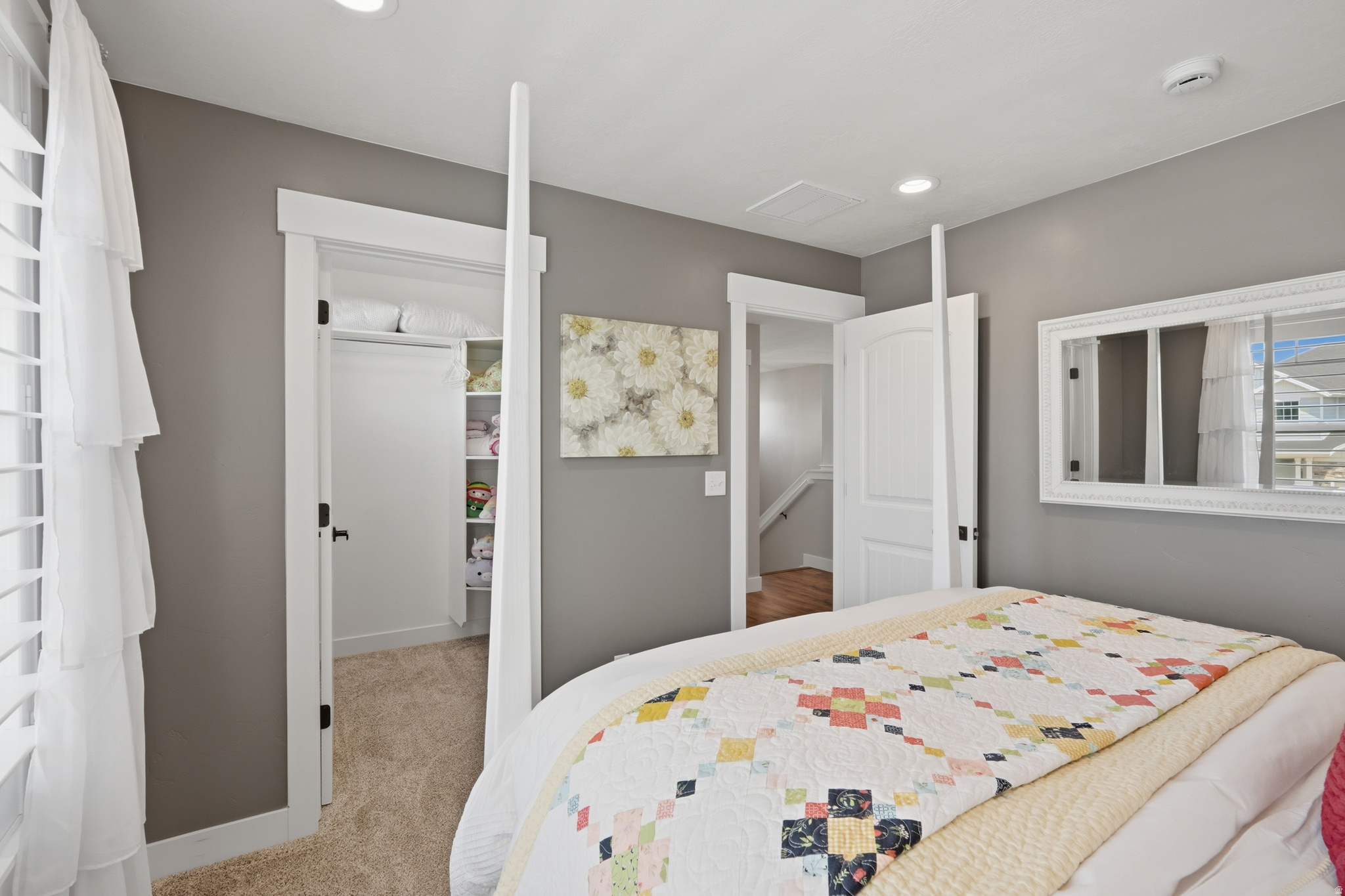 RIDGE - Residential