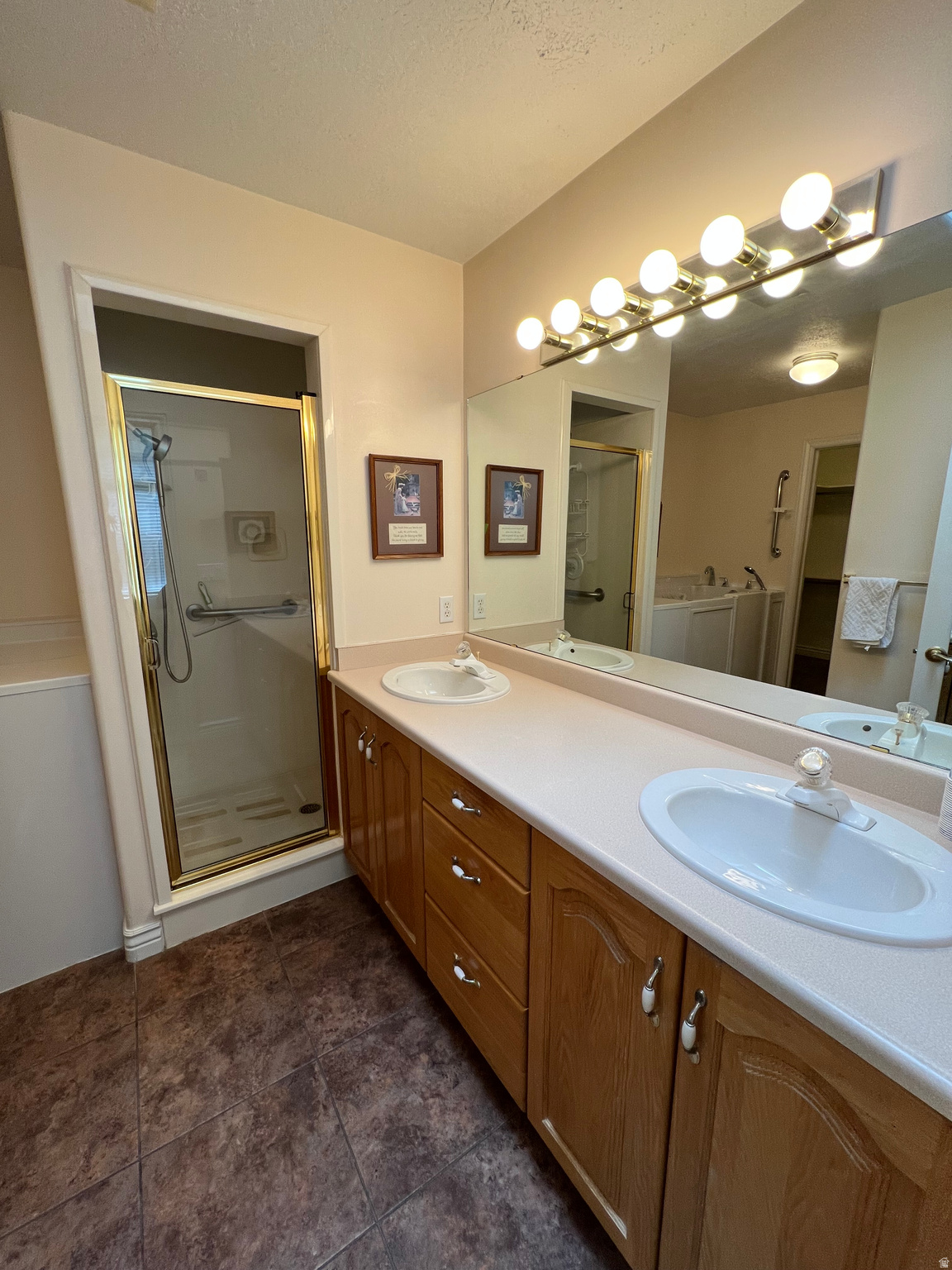 FOXRIDGE SUBDIVISION - Residential