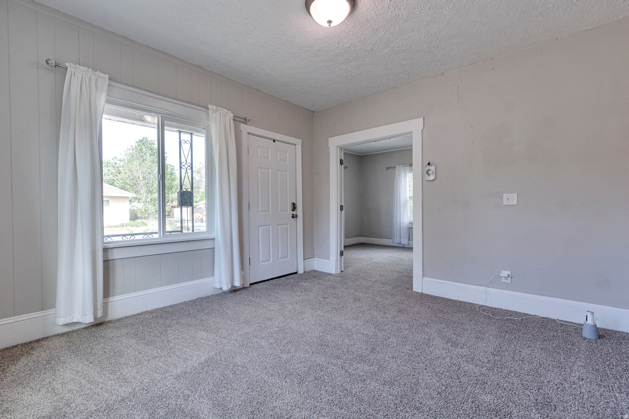CHAMBERS PARK - Residential
