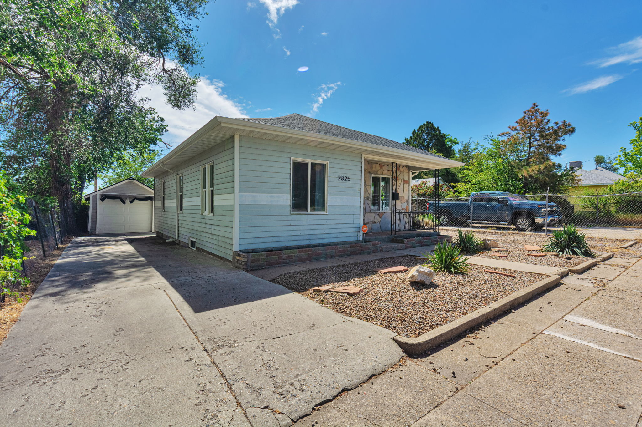 CHAMBERS PARK - Residential