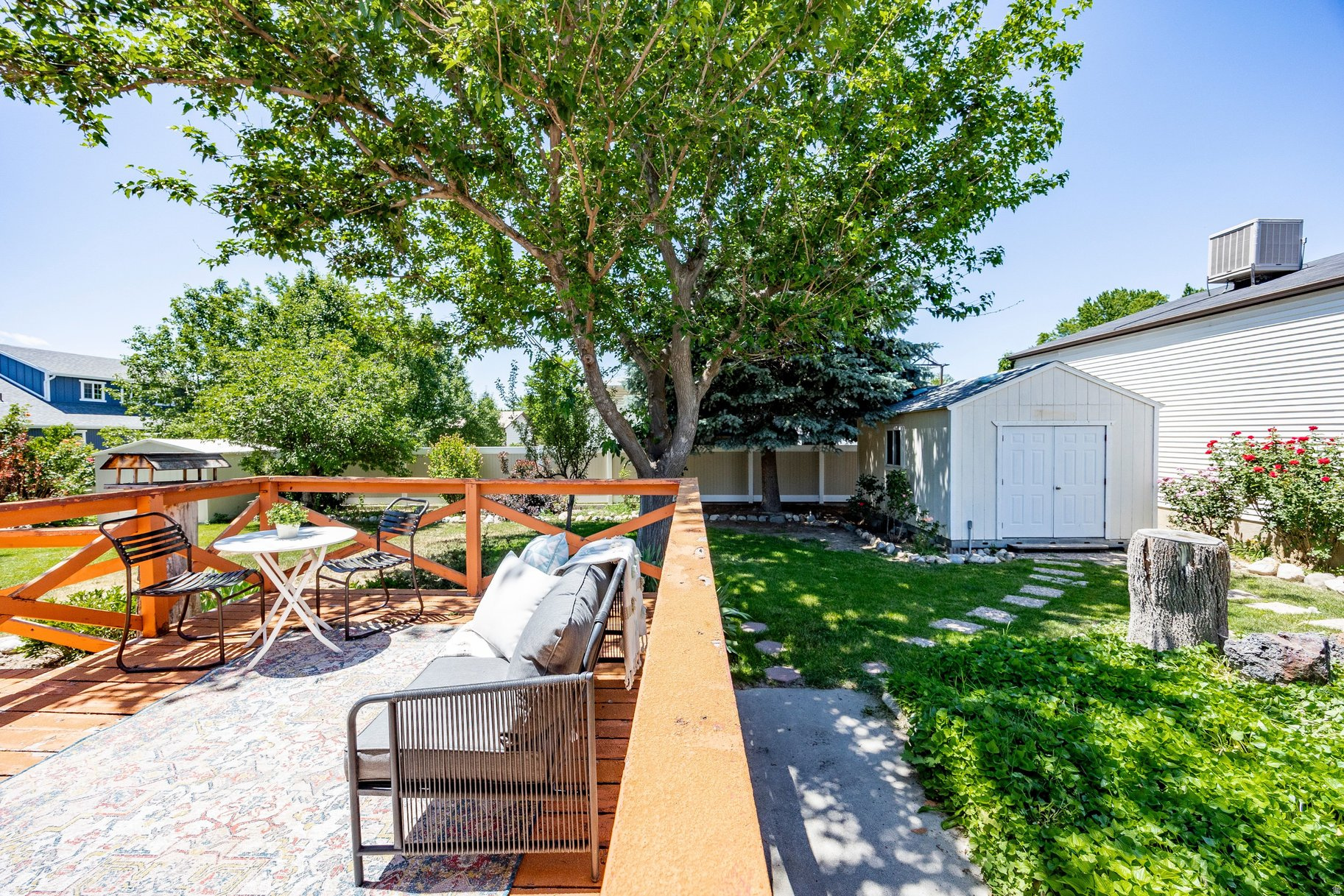 AMERICAN VILLA - Residential