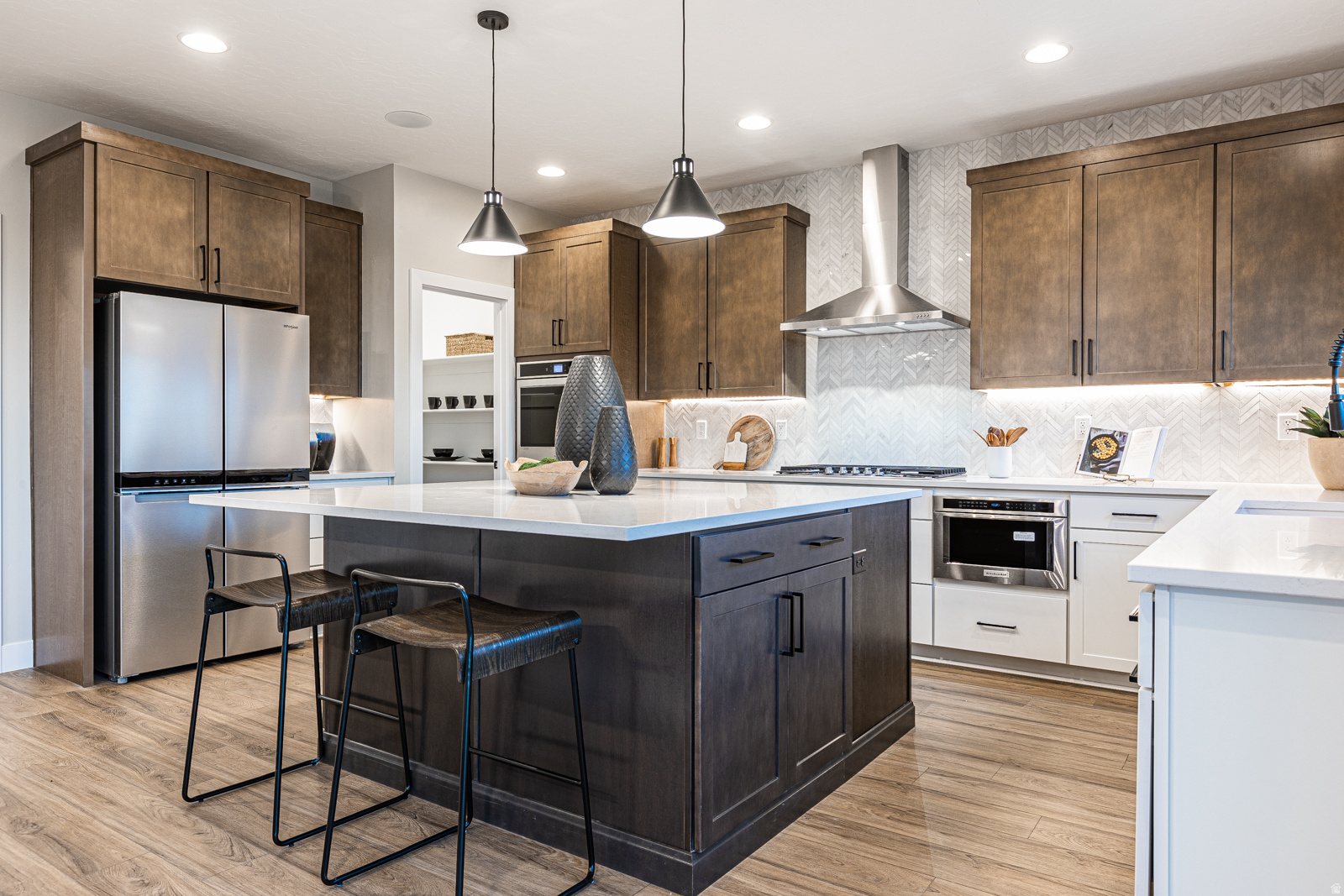 WILLOW ESTATES - Residential