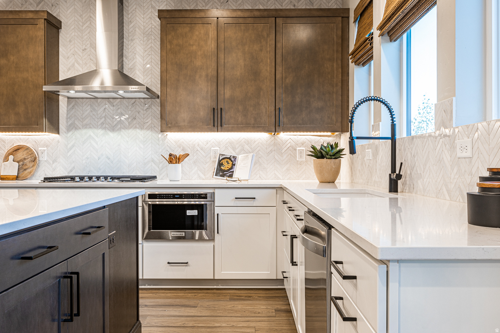 WILLOW ESTATES - Residential