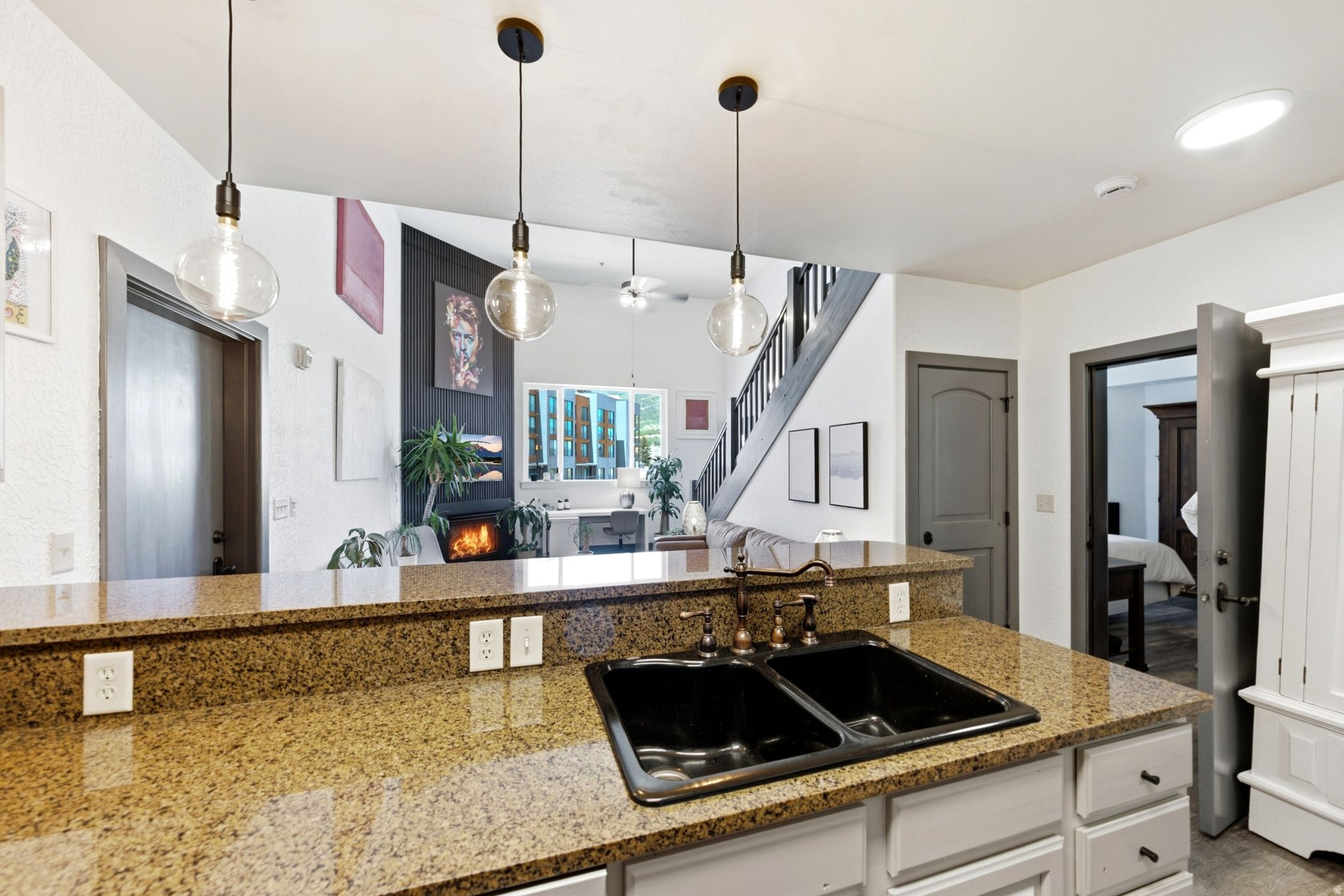 SILVERADO LODGE CONDOMINIUM - Residential