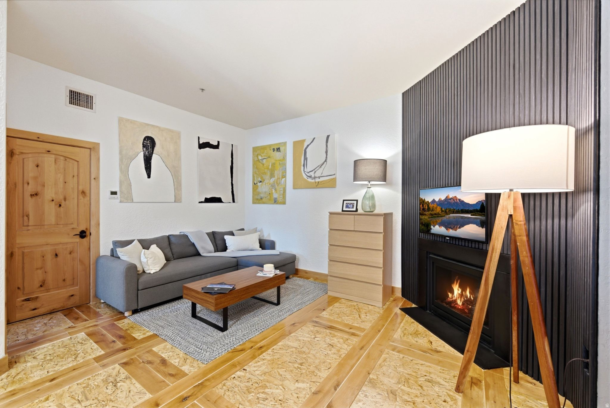 SILVERADO LODGE CONDOMINIUM - Residential