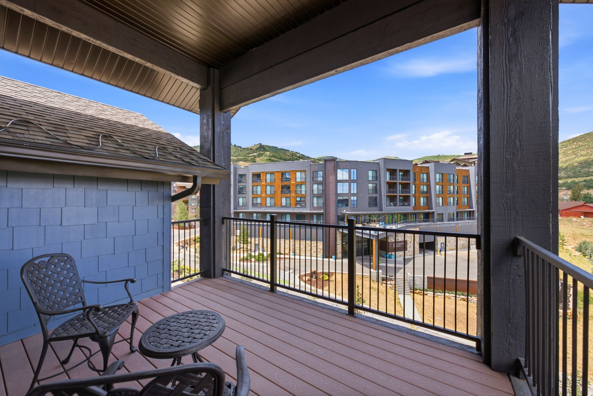 SILVERADO LODGE CONDOMINIUM - Residential