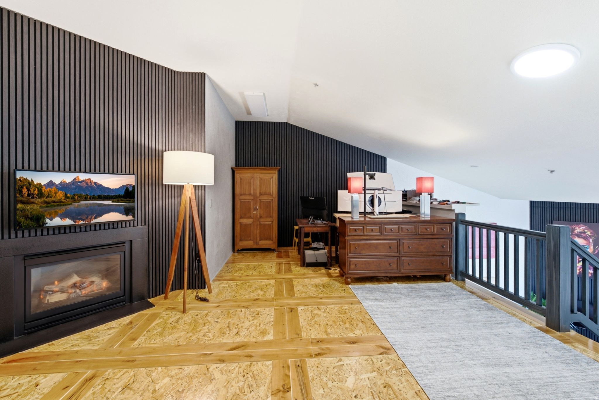SILVERADO LODGE CONDOMINIUM - Residential