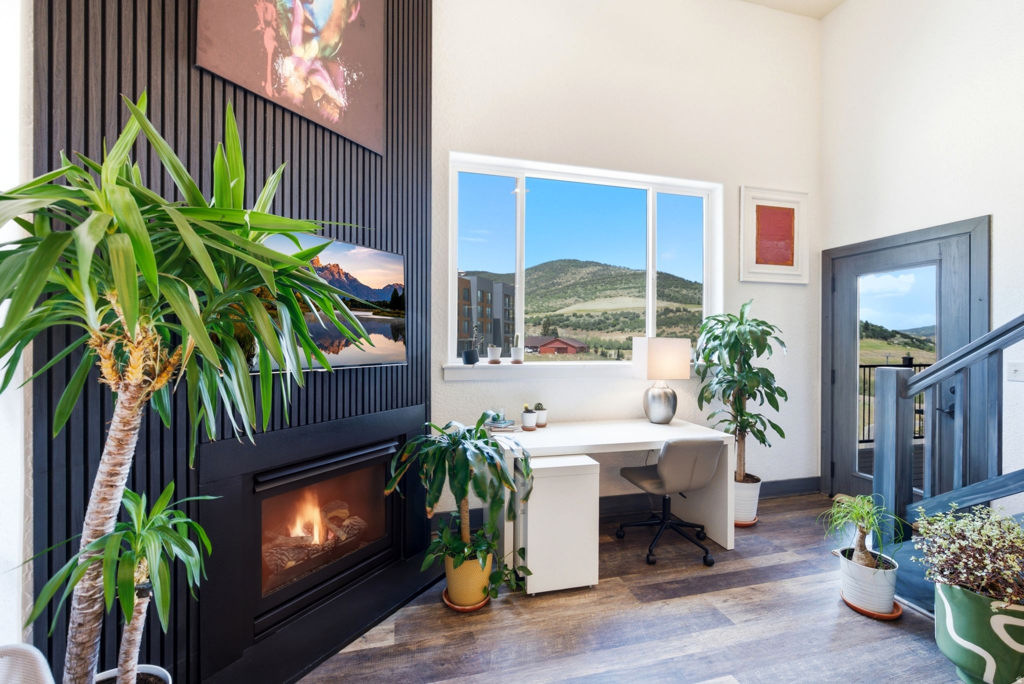 SILVERADO LODGE CONDOMINIUM - Residential
