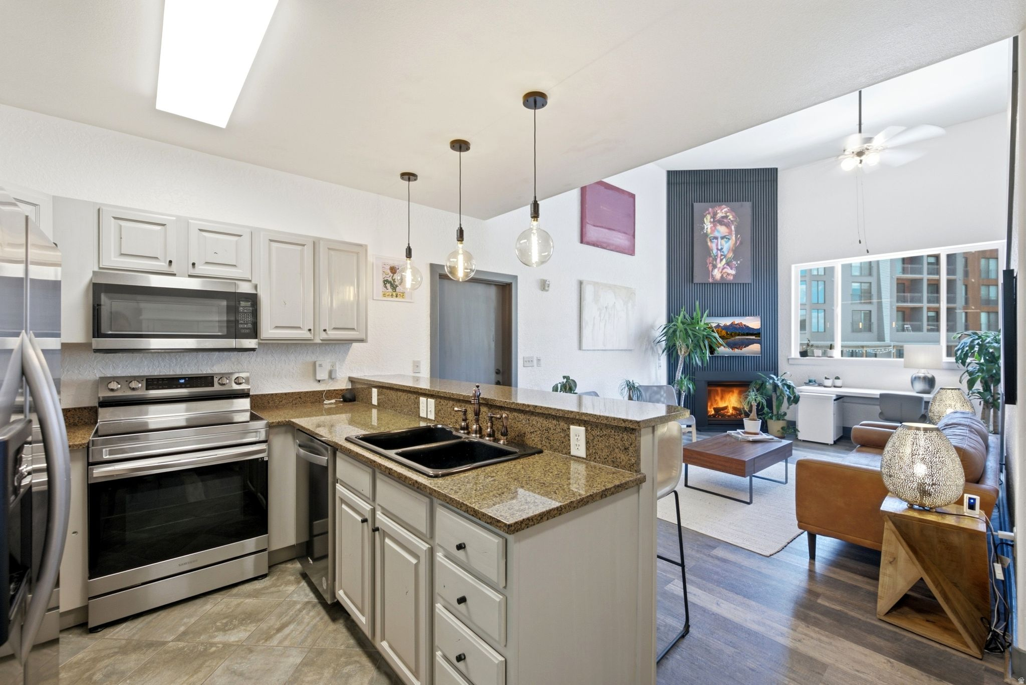 SILVERADO LODGE CONDOMINIUM - Residential