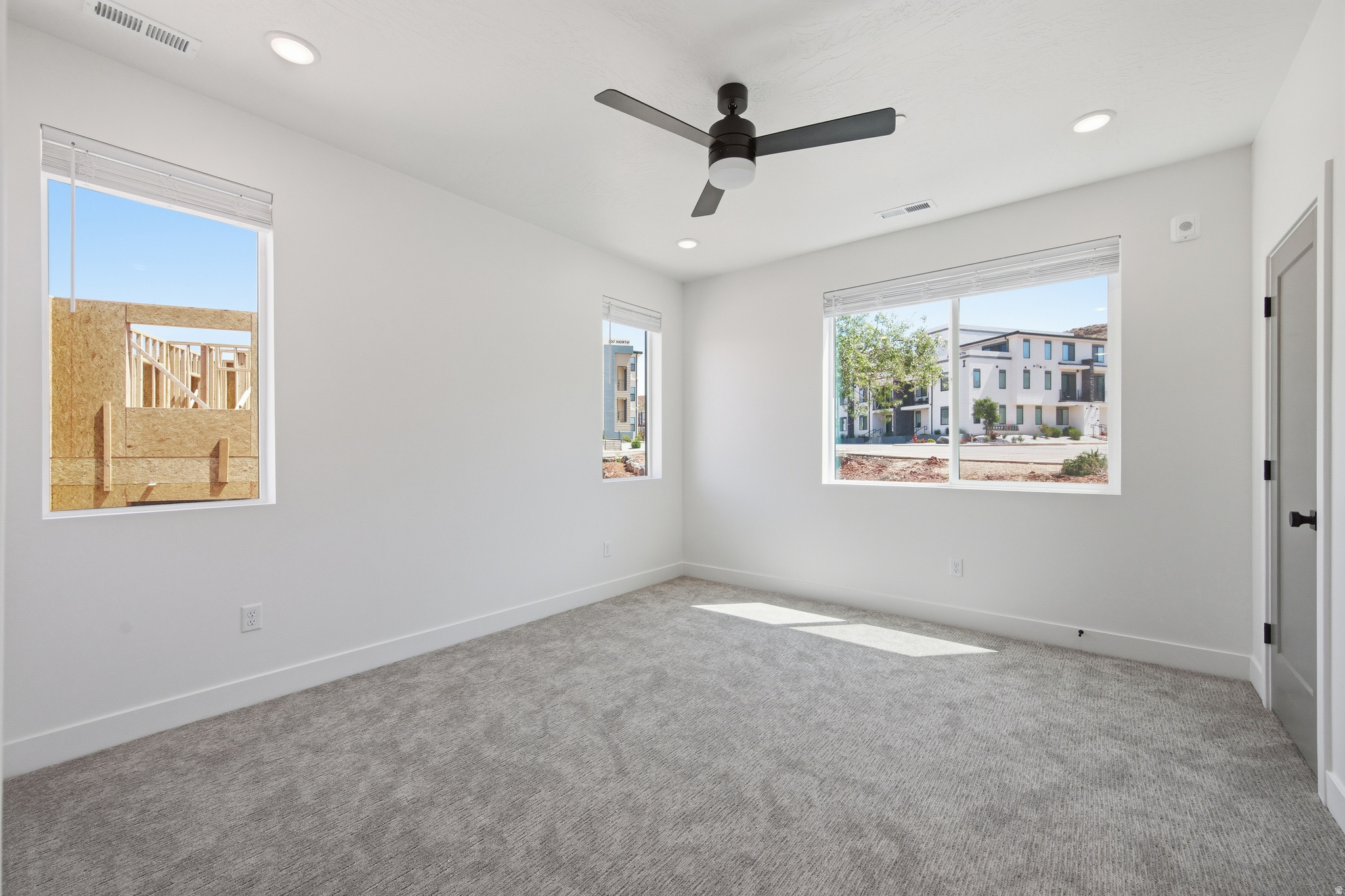 CORAL SPRINGS CONDOMINIUMS - Residential