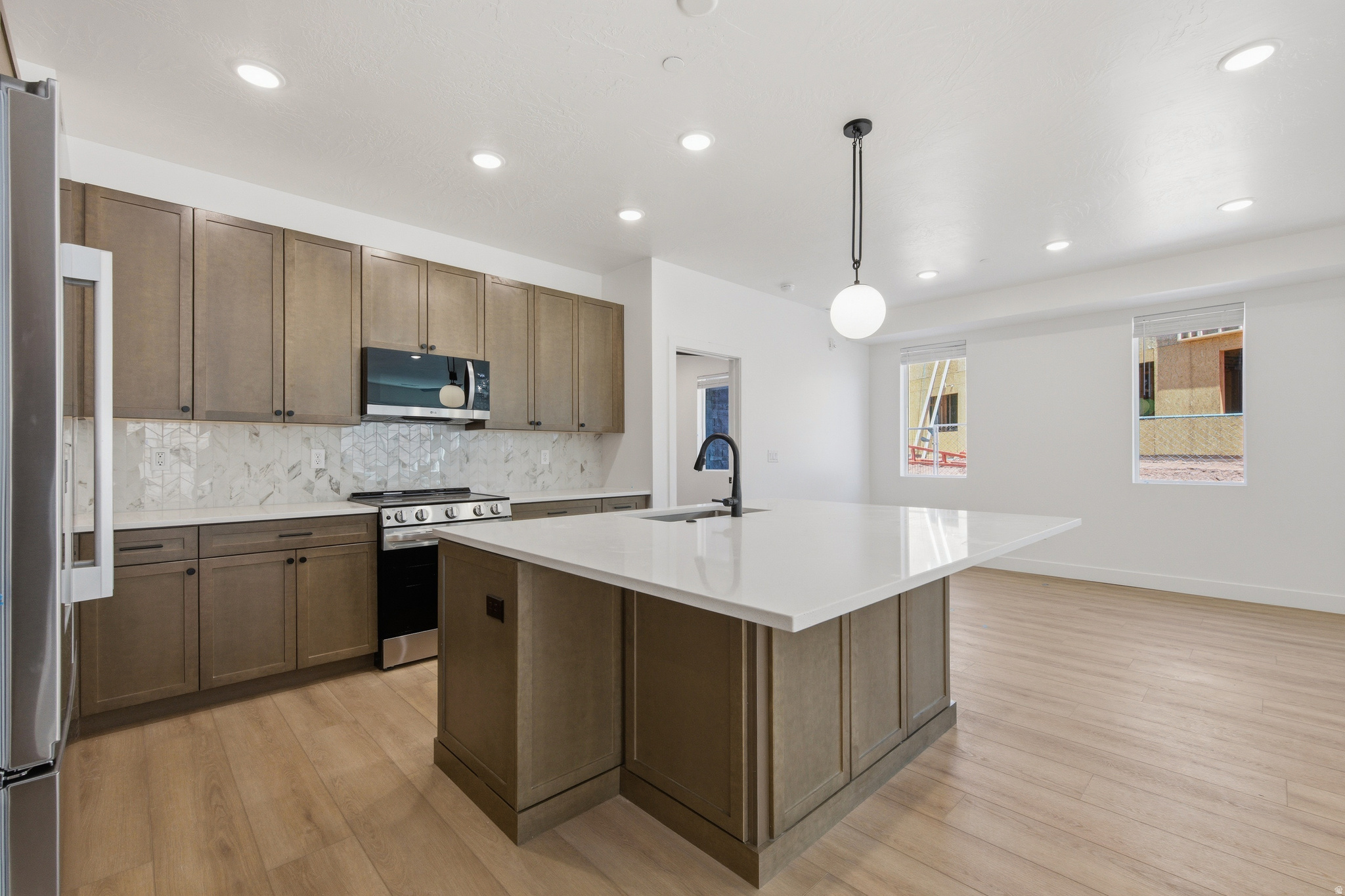 CORAL SPRINGS CONDOMINIUMS - Residential