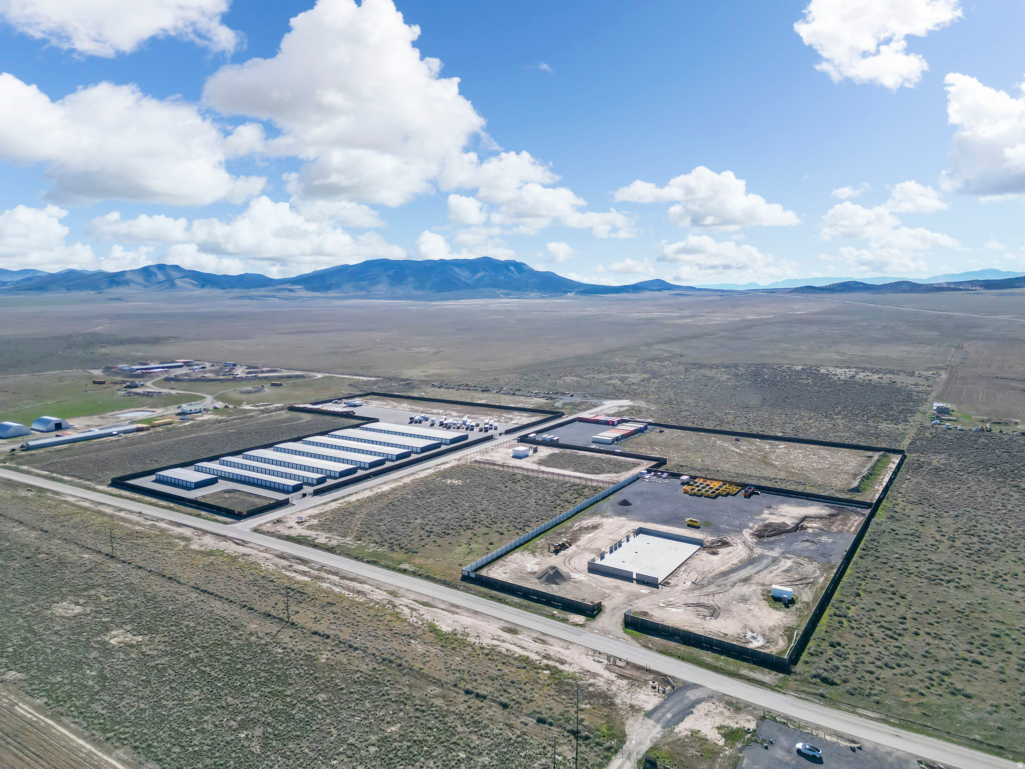 FAIRFIELD INDUSTRIAL PARK BOLINDER - Commercial Sale