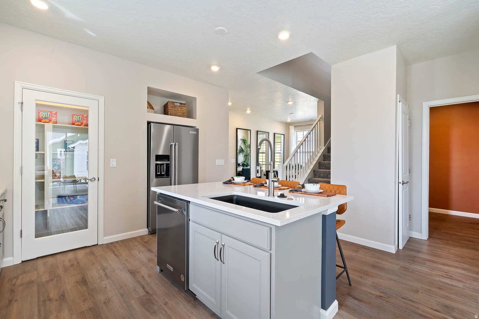 DAYBREAK SPRINGHOUSE - Residential