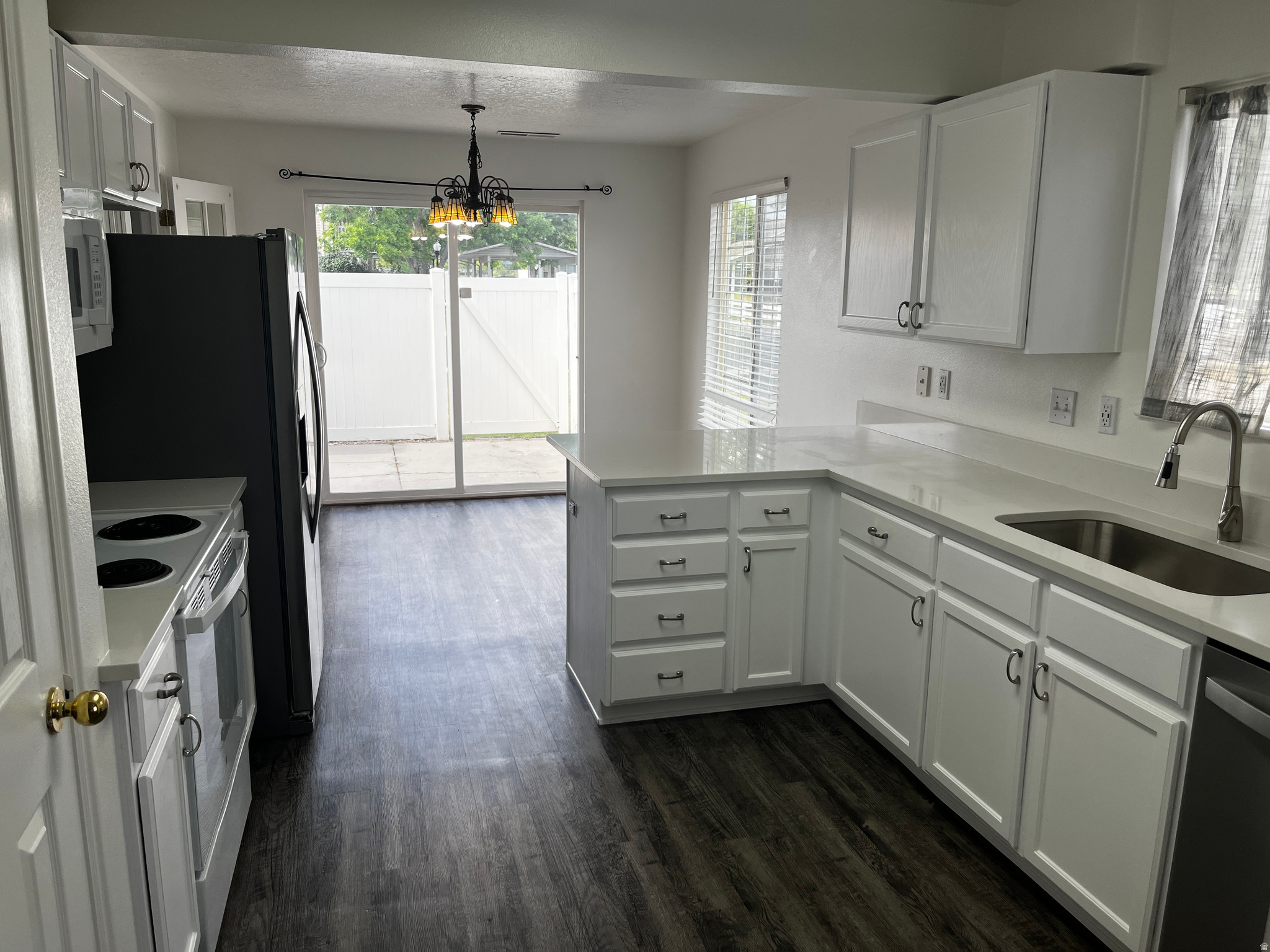 RIDERWOOD VILLAGE - Residential